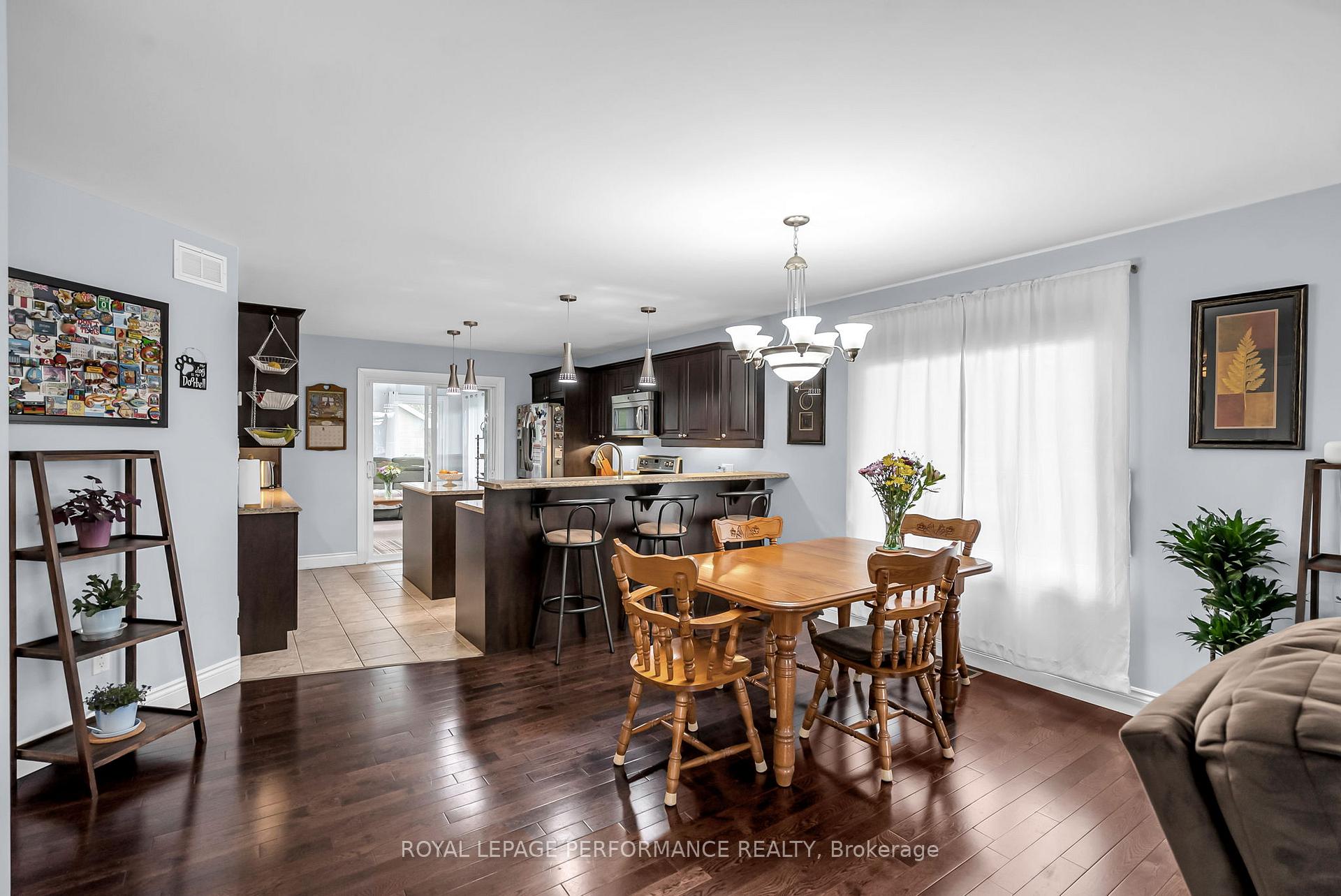 Photo 8 of 1631 Morris Street, Cornwall — HOMEH