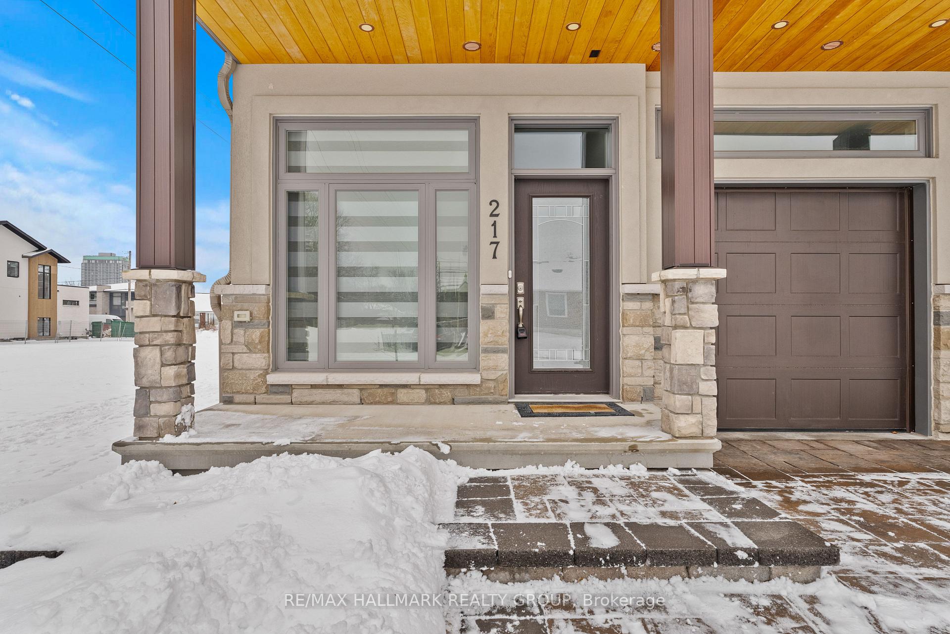 Photo 2 of 217 Belford Crescent, Ottawa, Westboro/Hampton Park — HOMEH