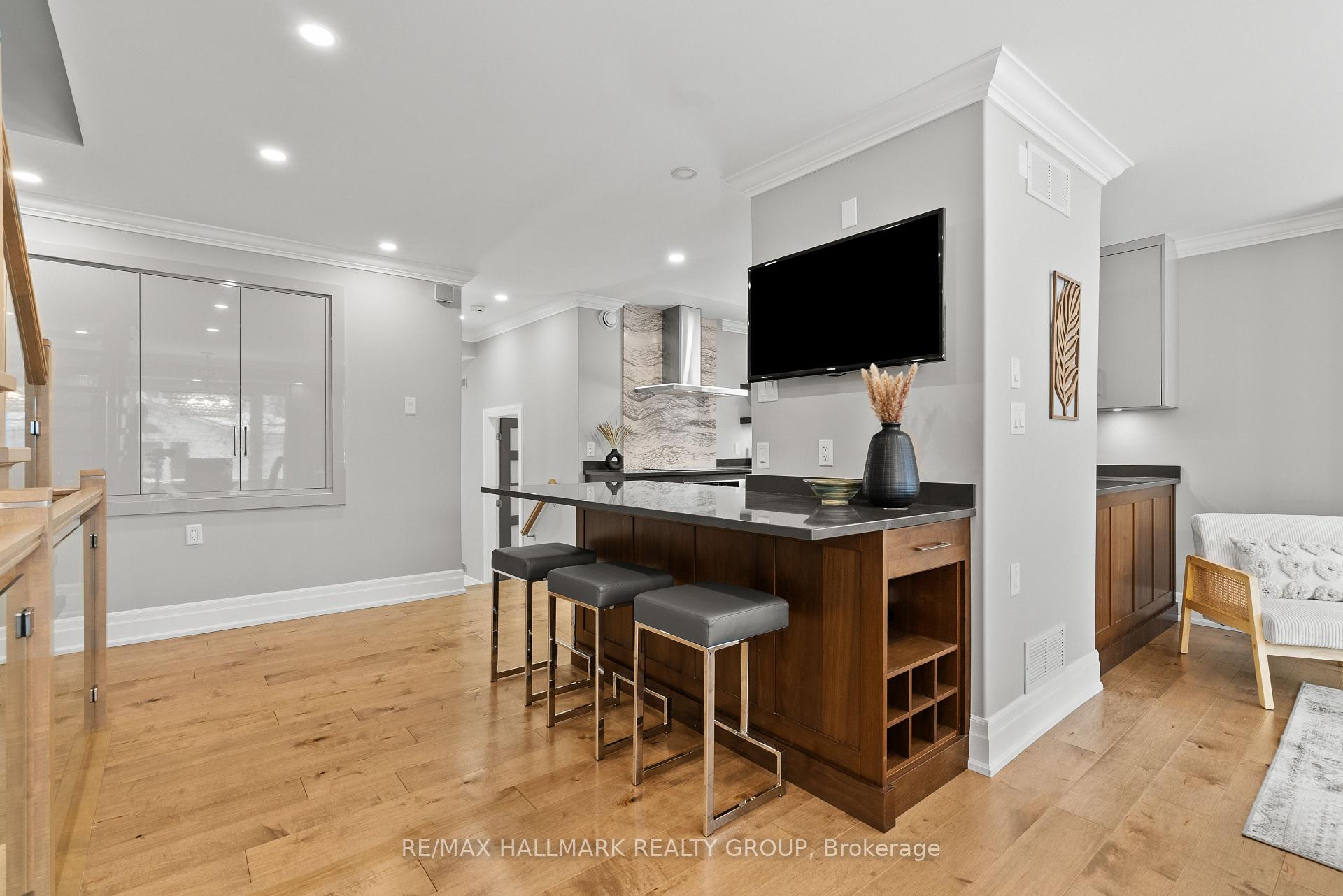 Photo 9 of 217 Belford Crescent, Ottawa, Westboro/Hampton Park — HOMEH