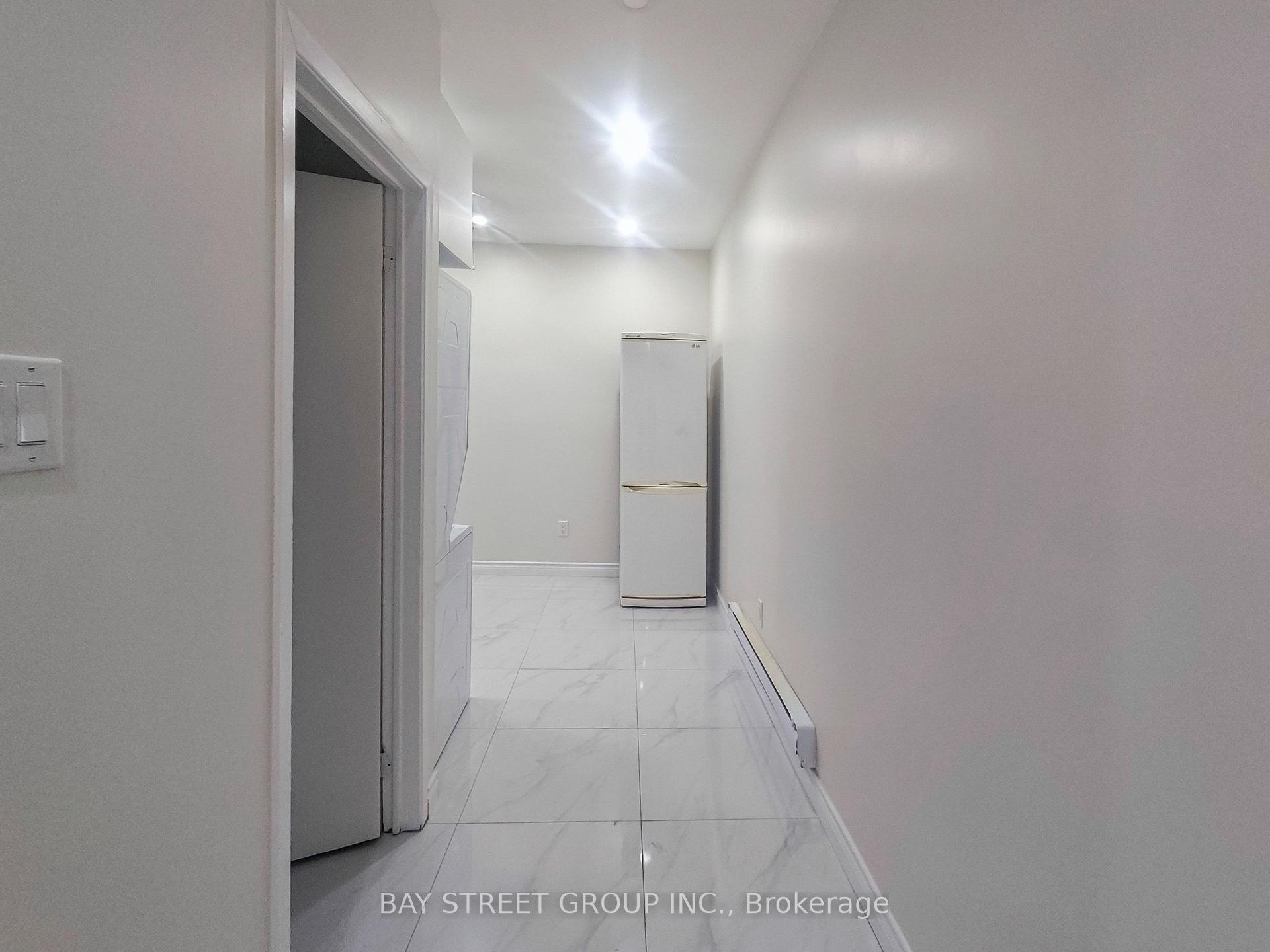 Photo 26 of Unit Main FL, 859 1/2 Bathurst Street, Toronto, The Annex — HOMEH