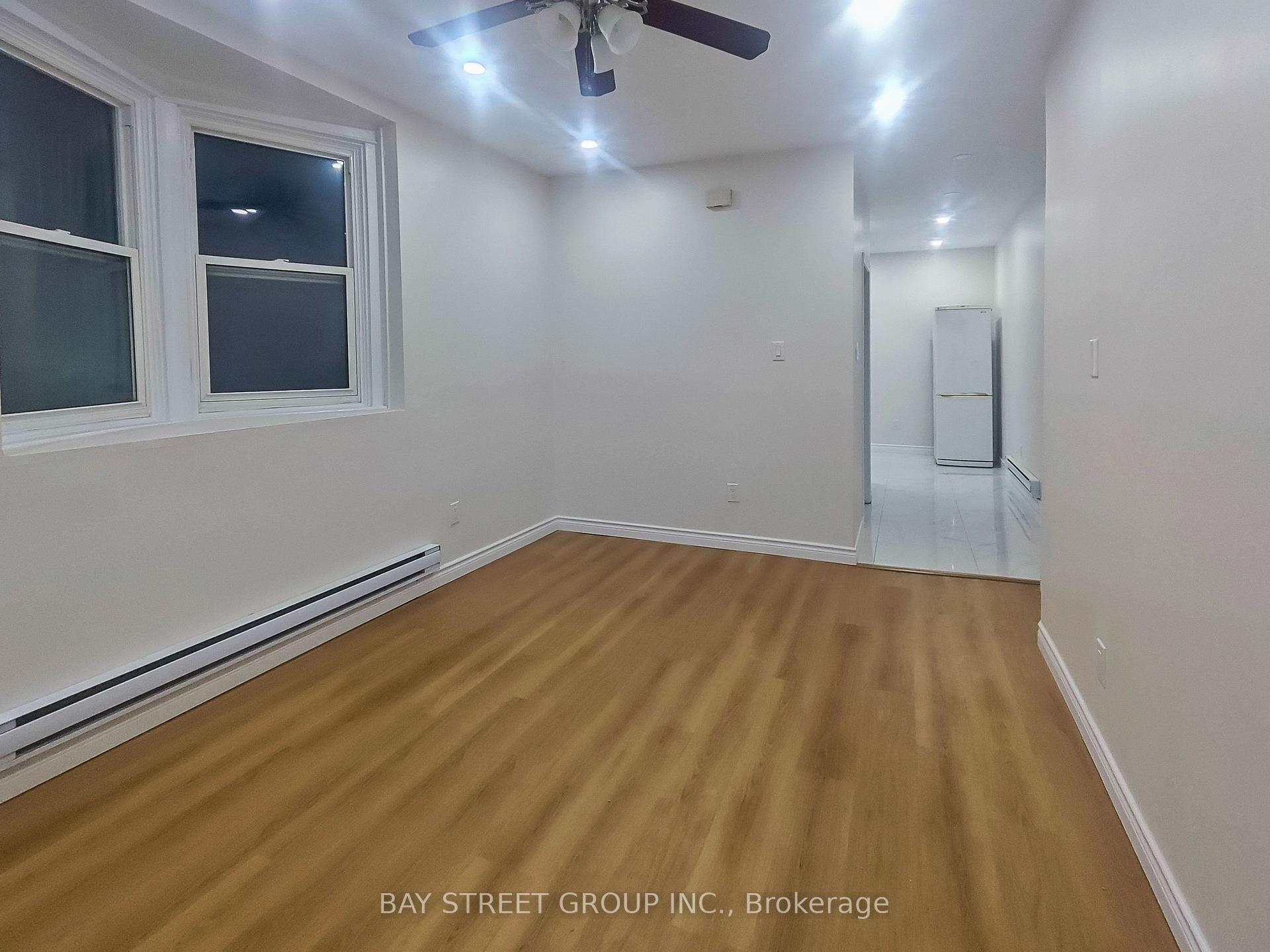 Photo 4 of Unit Main FL, 859 1/2 Bathurst Street, Toronto, The Annex — HOMEH