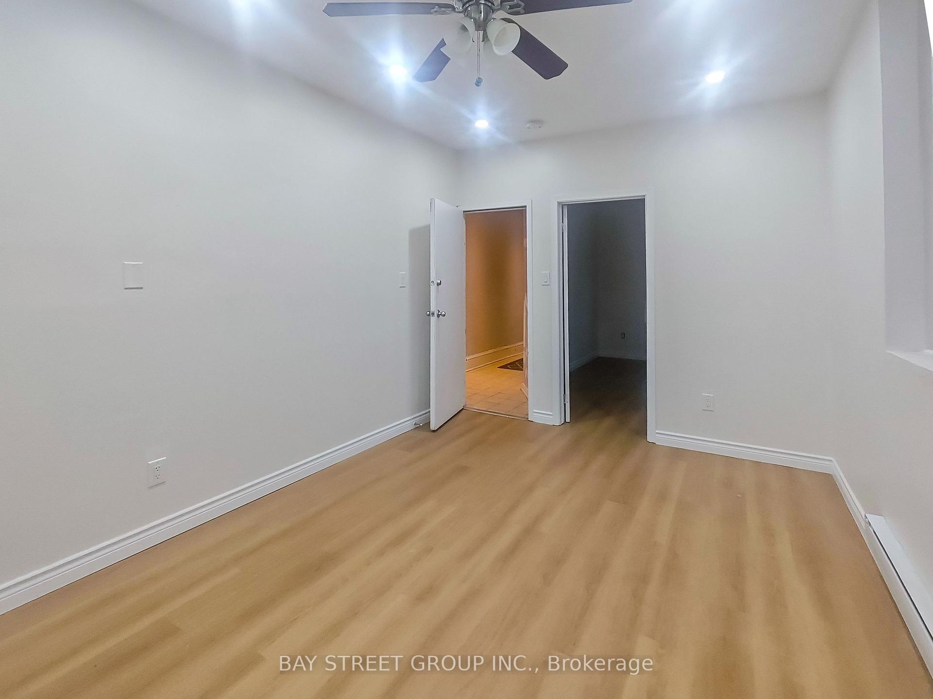 Photo 6 of Unit Main FL, 859 1/2 Bathurst Street, Toronto, The Annex — HOMEH