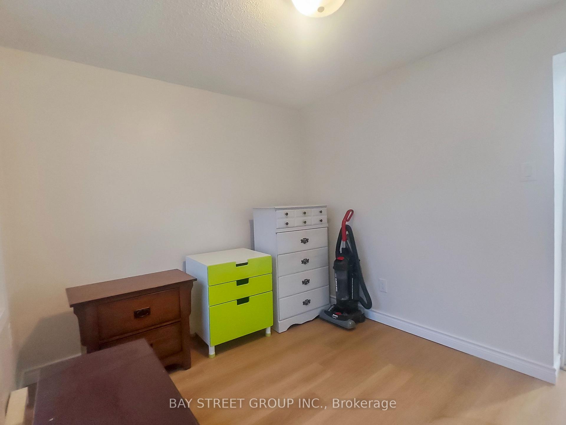 Photo 20 of Unit Main FL, 859 1/2 Bathurst Street, Toronto, The Annex — HOMEH