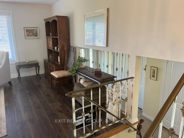 Photo 19 of 18 Diamond Crescent, Belleville, Belleville Ward — HOMEH