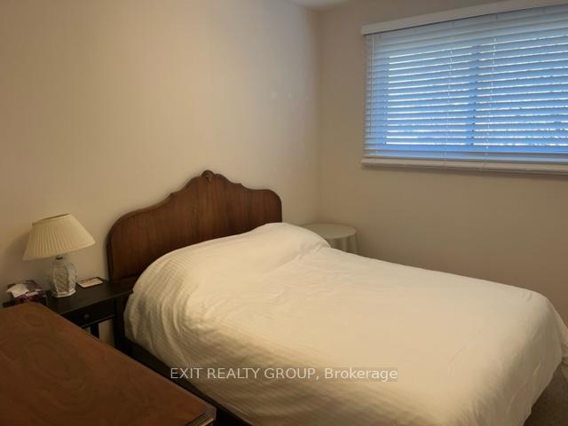 Photo 36 of 18 Diamond Crescent, Belleville, Belleville Ward — HOMEH