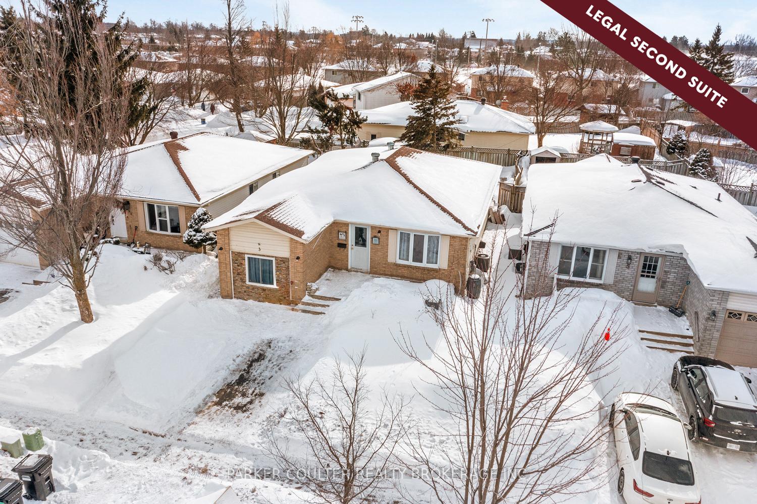 Front of 3 Hickling Trail