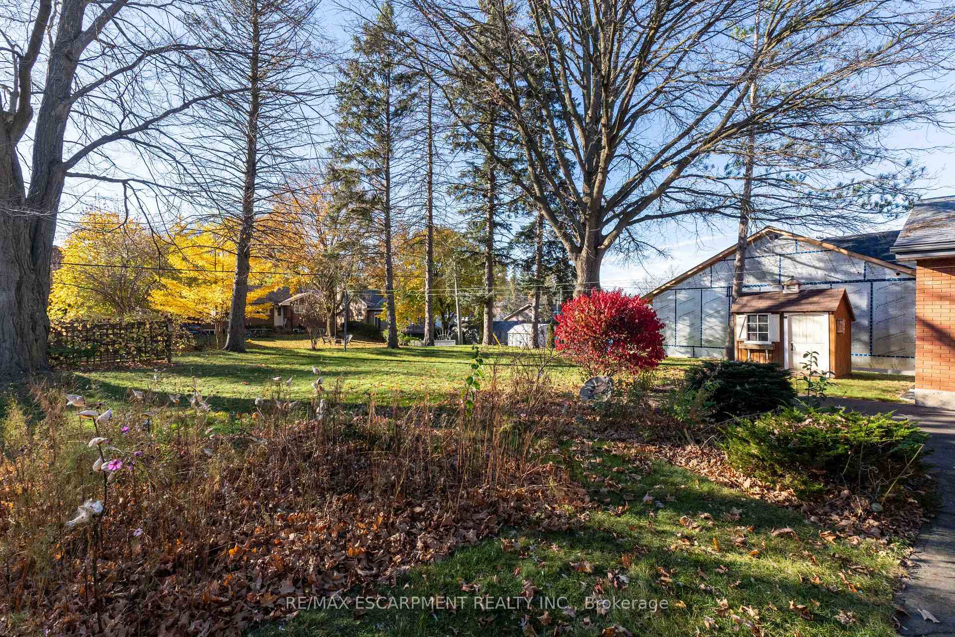 Photo 8 of 14 Horace Drive, Brant, Paris — HOMEH