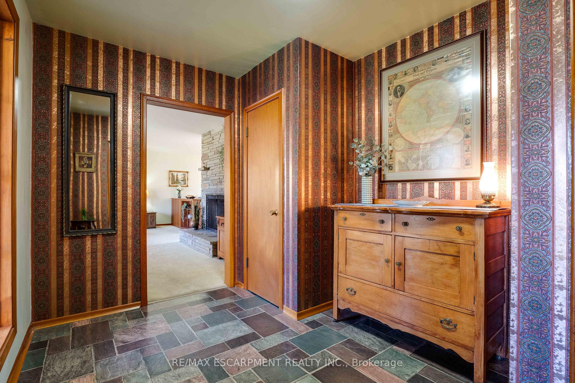 Photo 10 of 14 Horace Drive, Brant, Paris — HOMEH