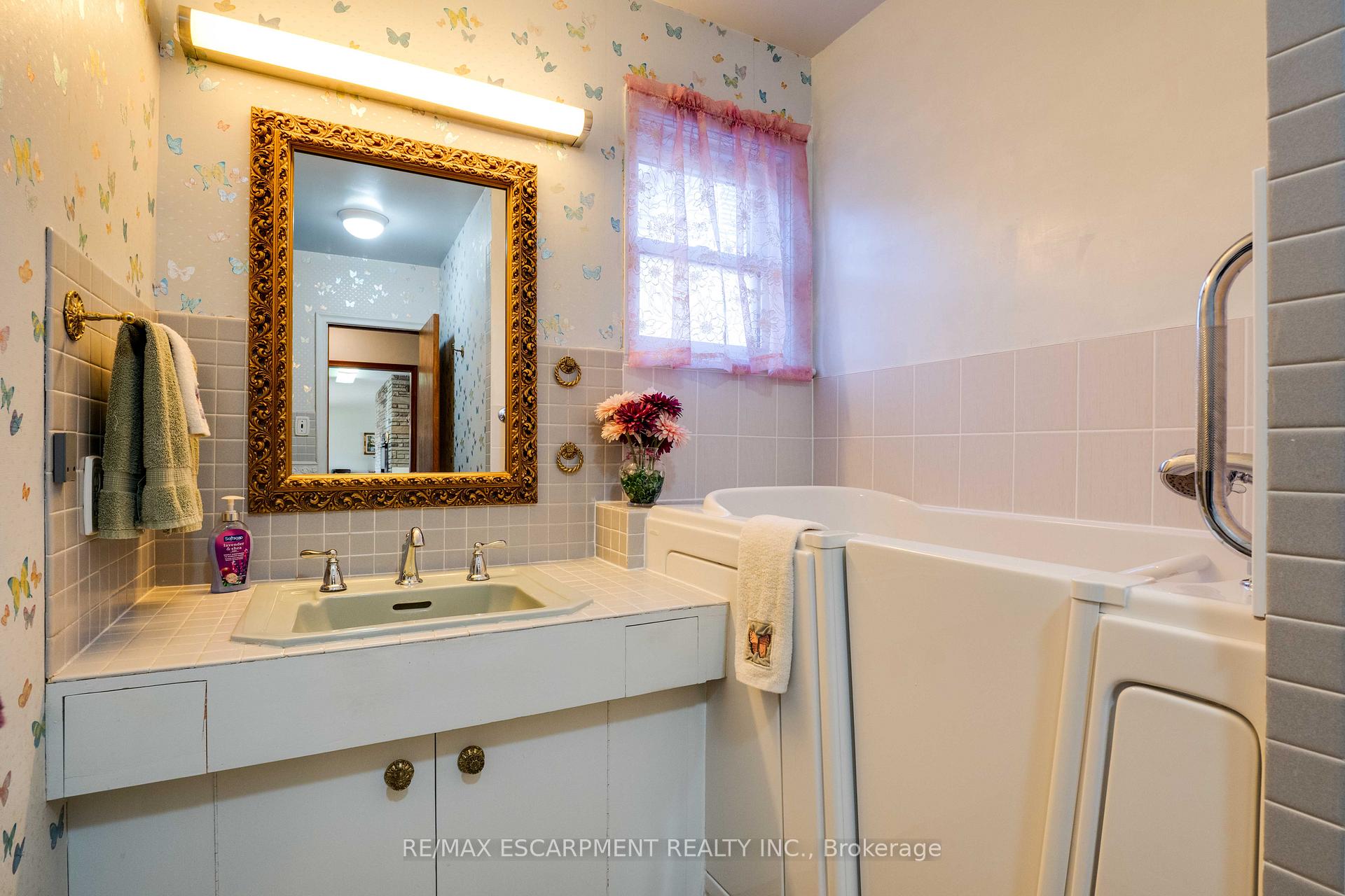 Photo 27 of 14 Horace Drive, Brant, Paris — HOMEH