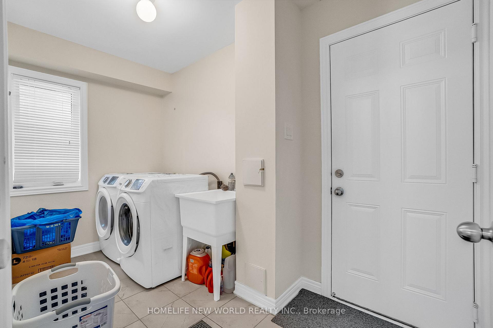 Photo 22 of 193 Dundas Way, Markham, Greensborough — HOMEH