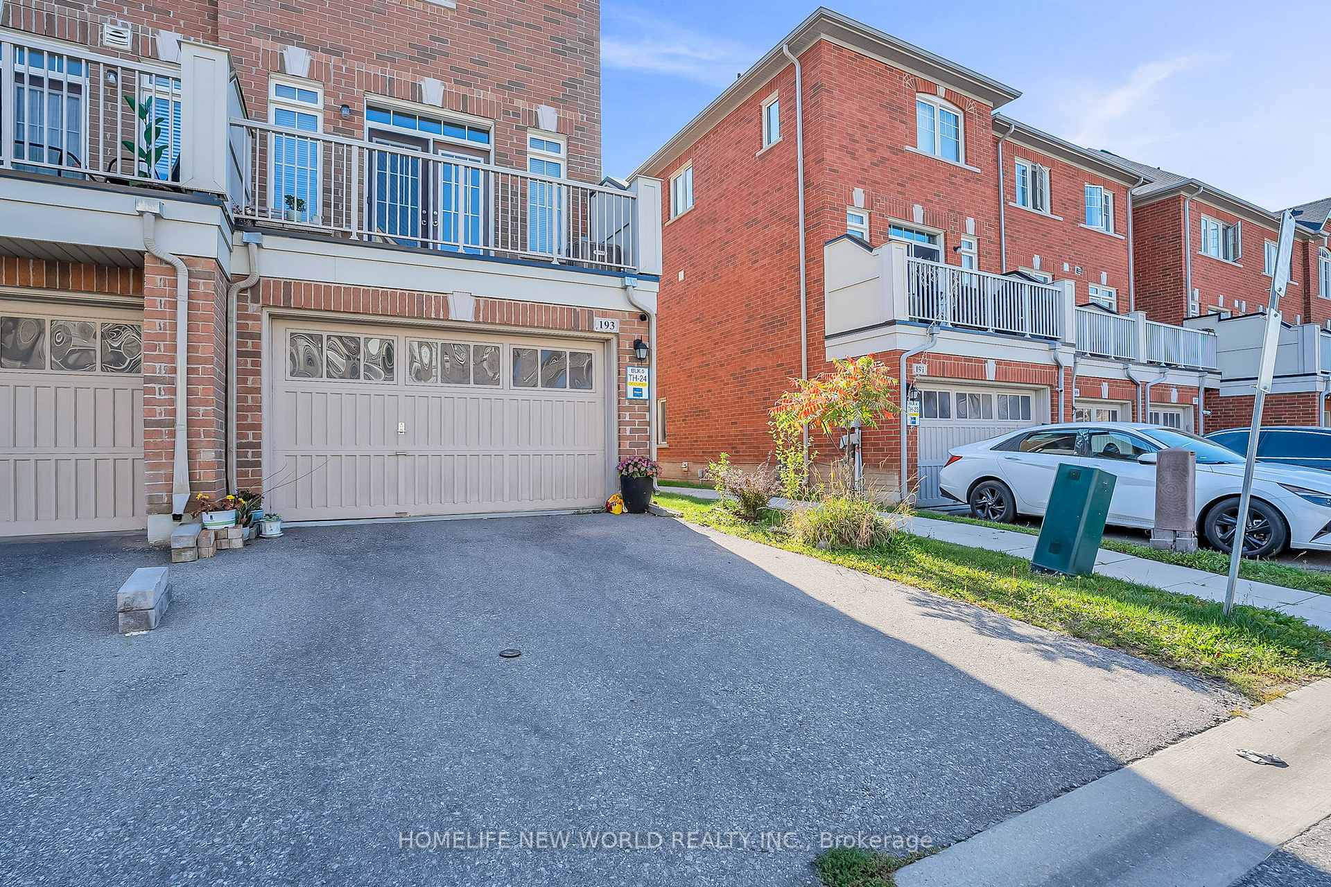 Photo 24 of 193 Dundas Way, Markham, Greensborough — HOMEH