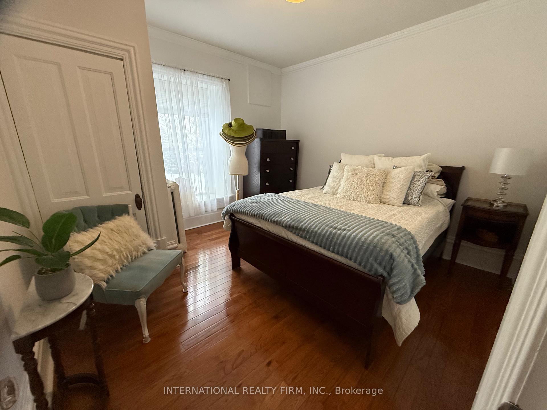 Photo 6 of Unit Upper Unit, 261 Smith Street, Wellington North, Arthur — HOMEH