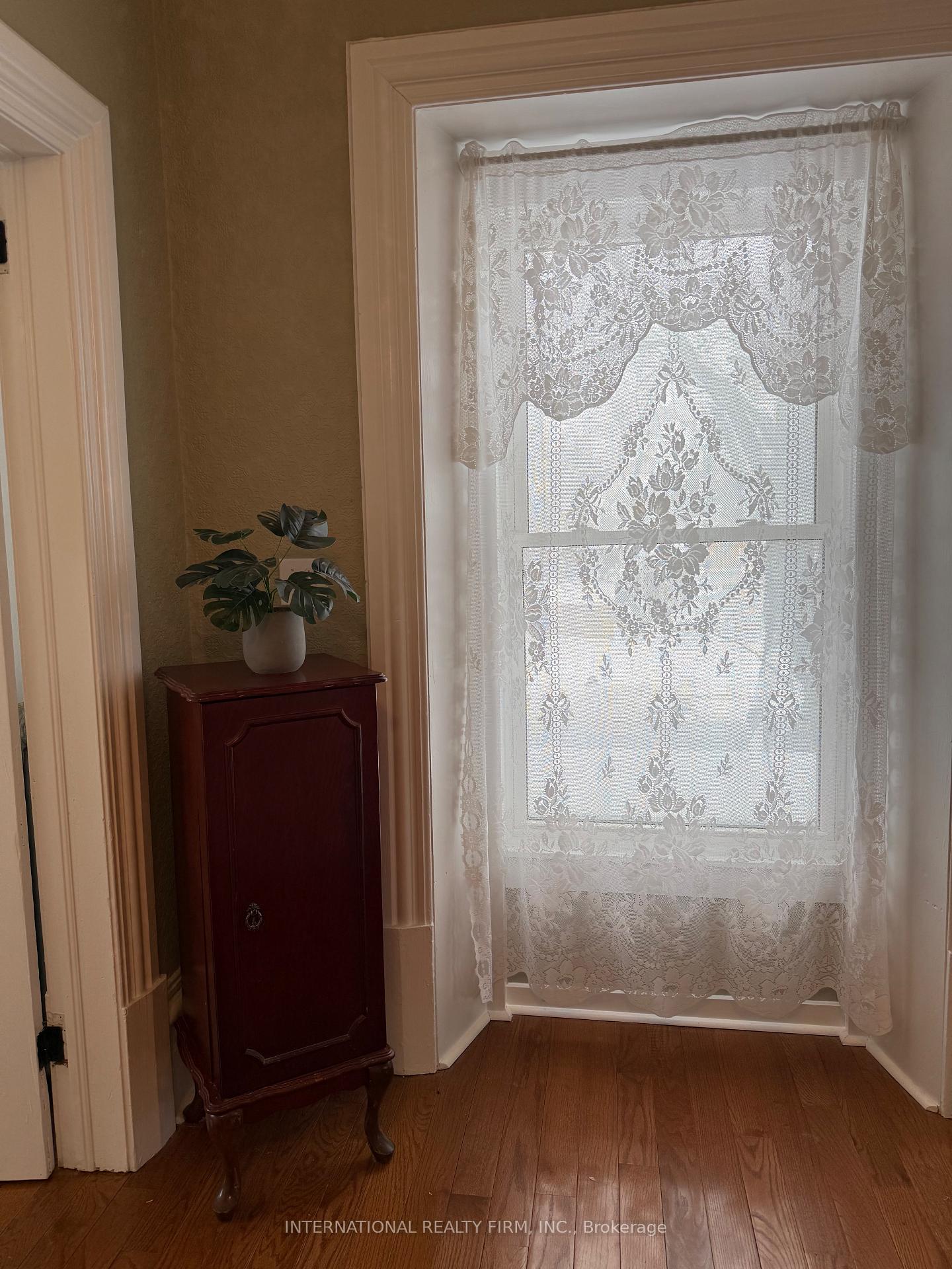 Photo 35 of Unit Upper Unit, 261 Smith Street, Wellington North, Arthur — HOMEH