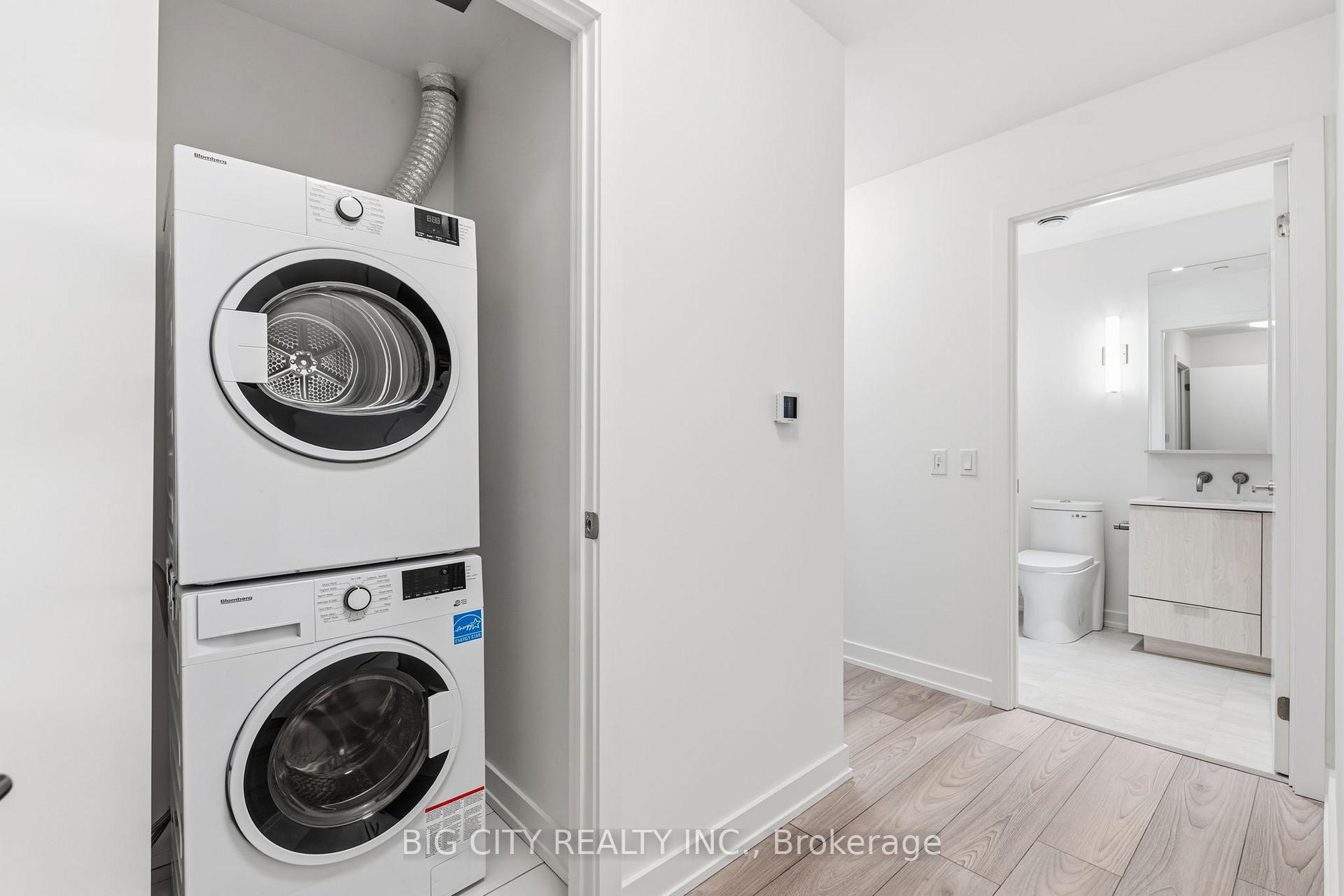 Photo 9 of Unit 2112, 110 Broadway Avenue, Toronto, Mount Pleasant West — HOMEH