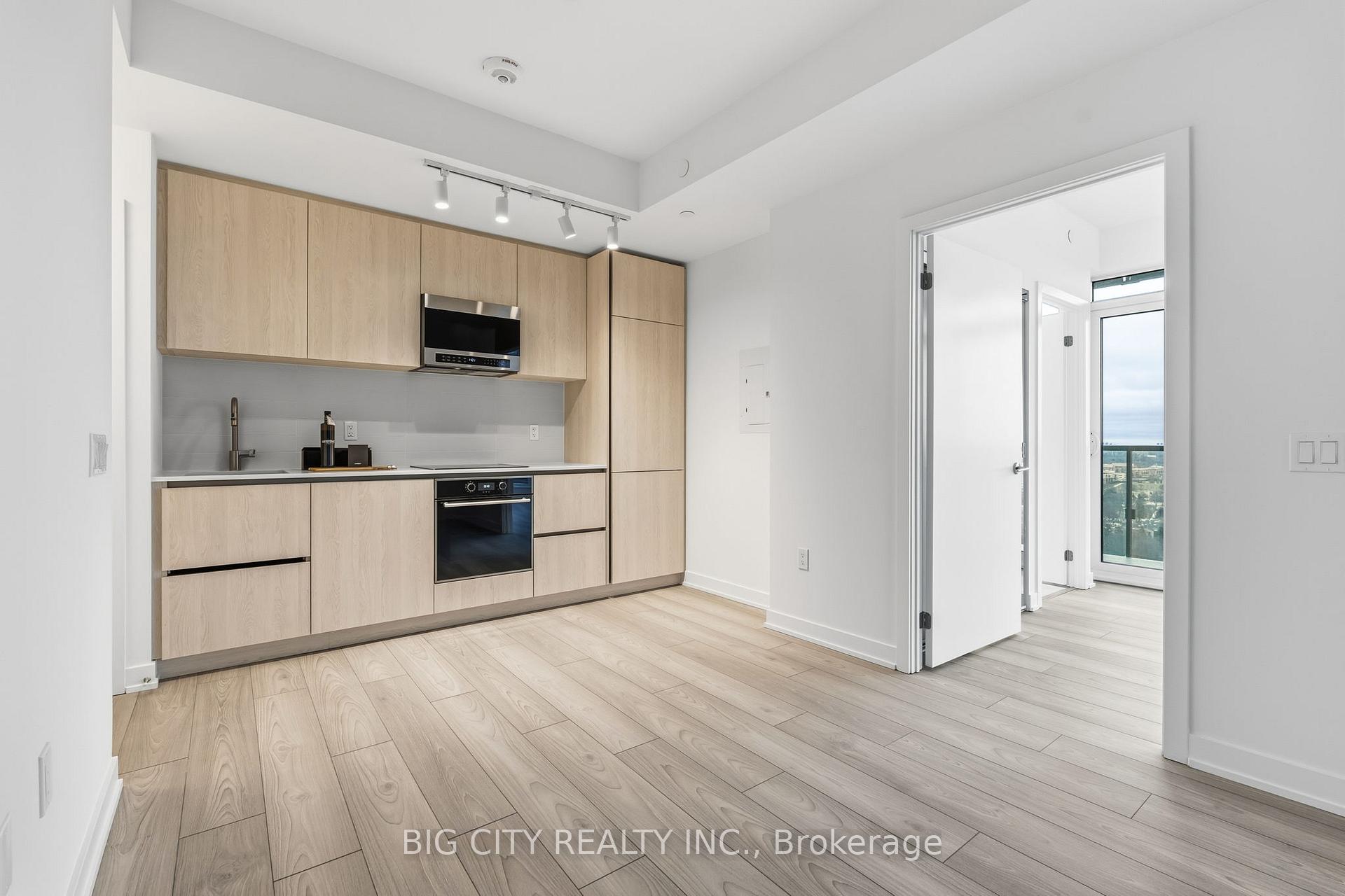 Photo 14 of Unit 2112, 110 Broadway Avenue, Toronto, Mount Pleasant West — HOMEH