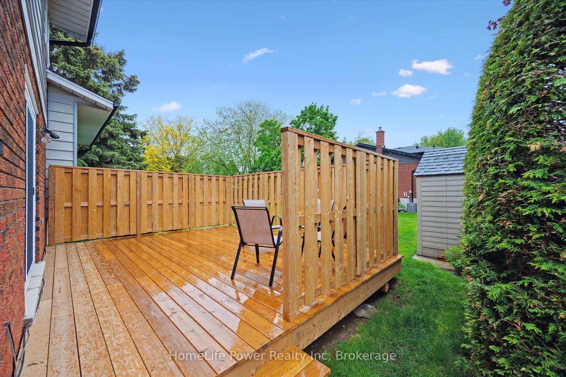 Photo 31 of 36 Sanderson Drive, Guelph, Willow West/Sugarbush/West Acres — HOMEH