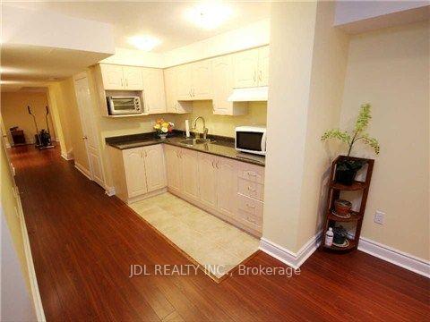 Photo 14 of 1919 Bur Oak Avenue, Markham, Greensborough — HOMEH