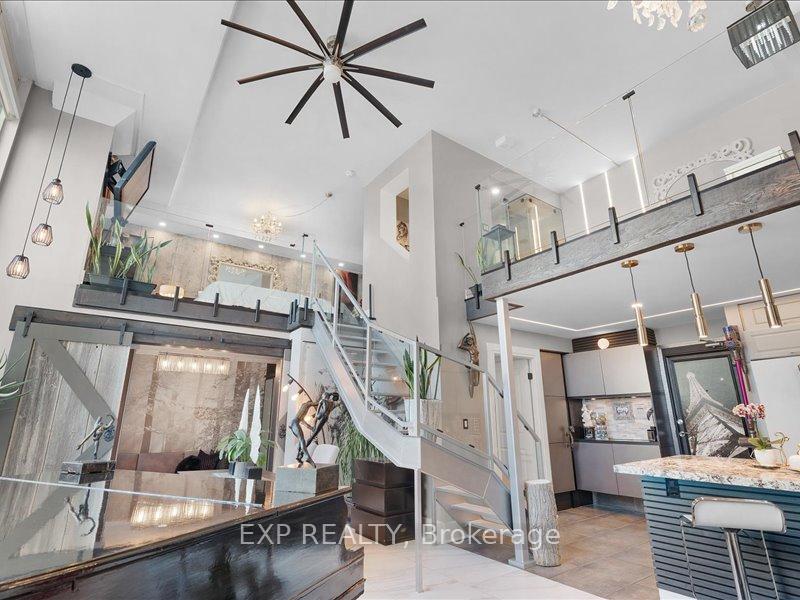 Front of Unit PH416, 300 Manitoba Street