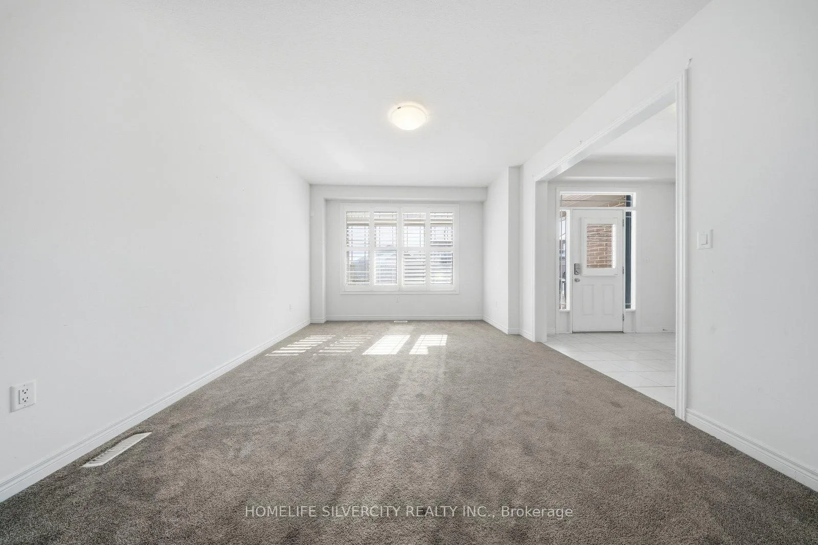 Photo 8 of 38 Mcgovern Lane, Brant, Paris — HOMEH