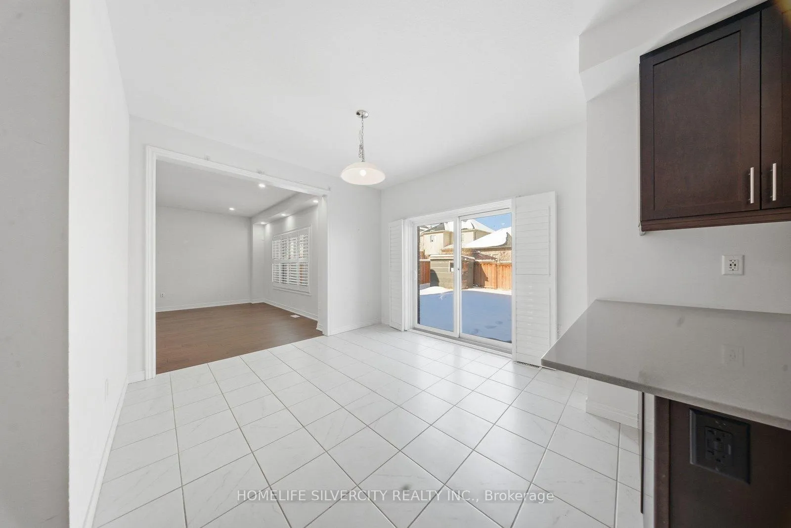 Photo 13 of 38 Mcgovern Lane, Brant, Paris — HOMEH