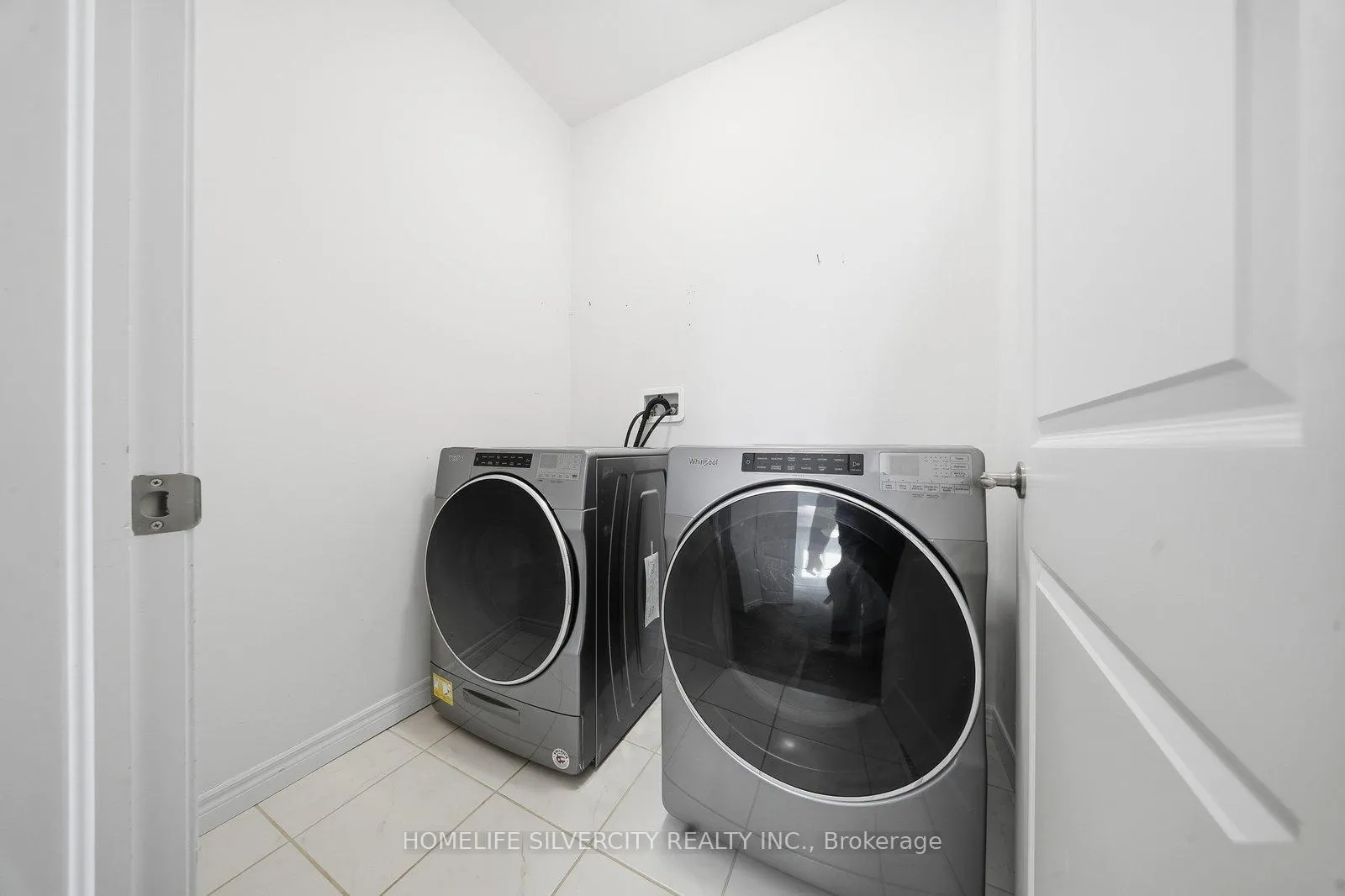 Photo 19 of 38 Mcgovern Lane, Brant, Paris — HOMEH
