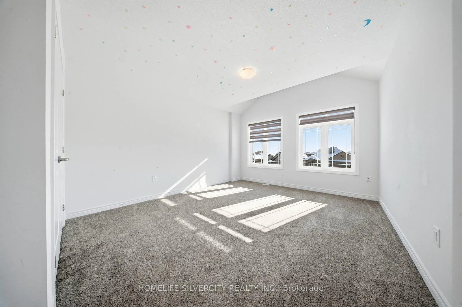 Photo 22 of 38 Mcgovern Lane, Brant, Paris — HOMEH