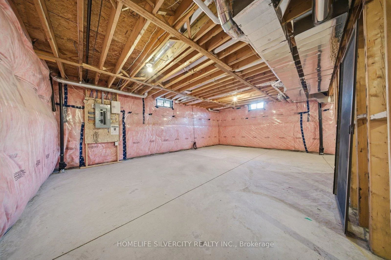 Photo 32 of 38 Mcgovern Lane, Brant, Paris — HOMEH