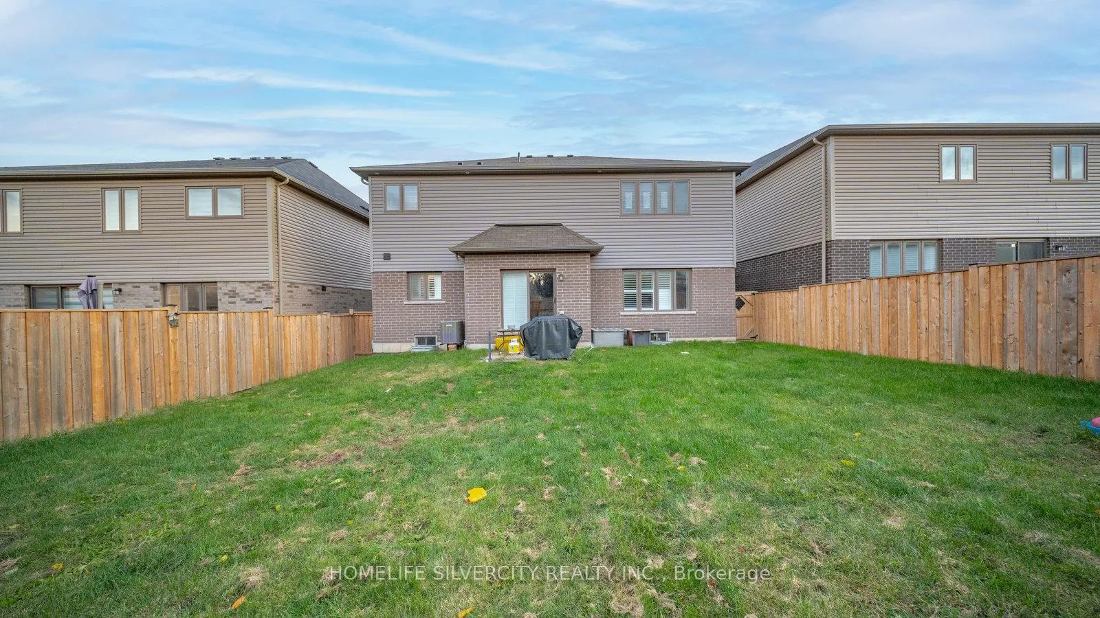 Photo 34 of 38 Mcgovern Lane, Brant, Paris — HOMEH