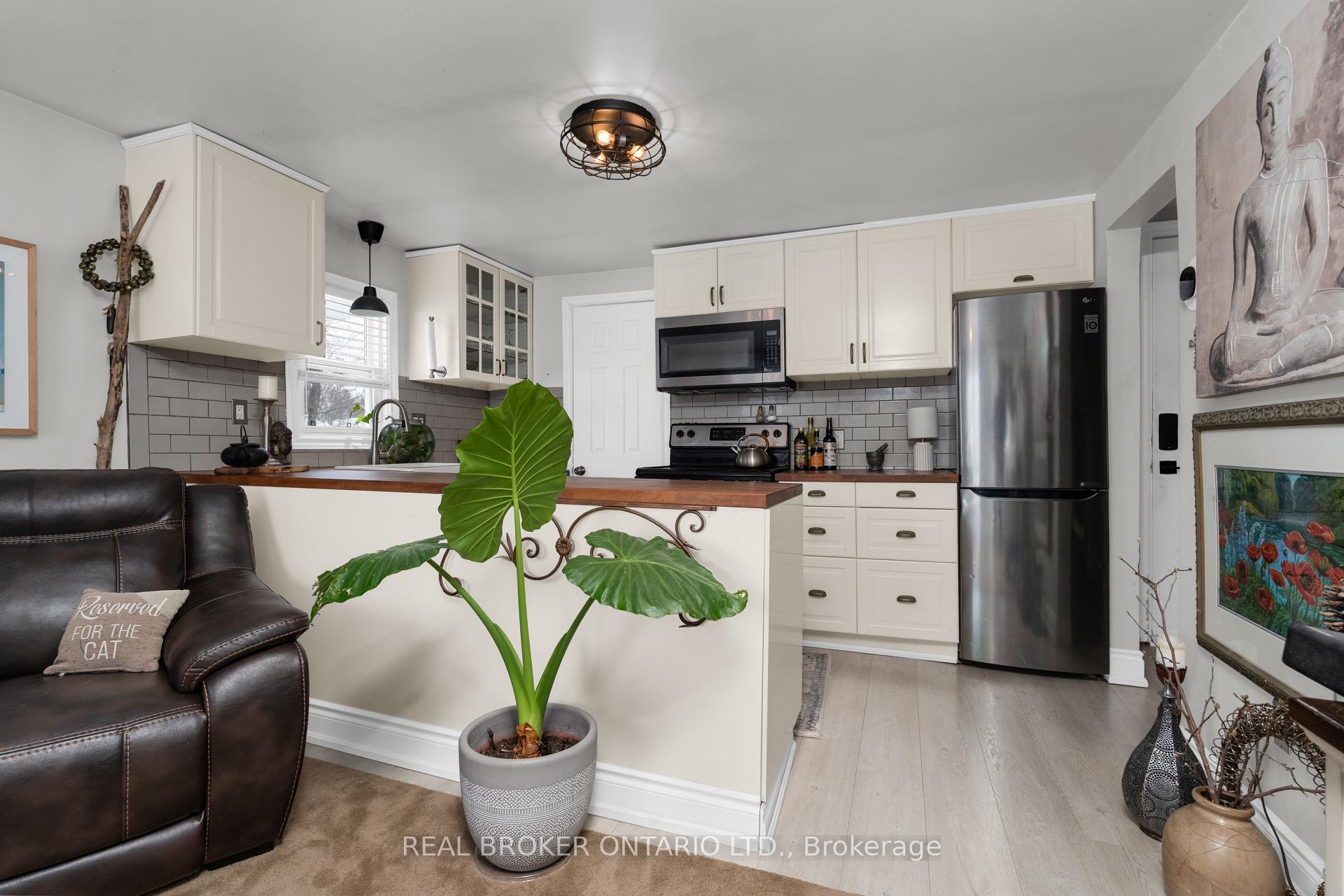 Photo 10 of 3406 Lee Avenue, Severn, West Shore — HOMEH