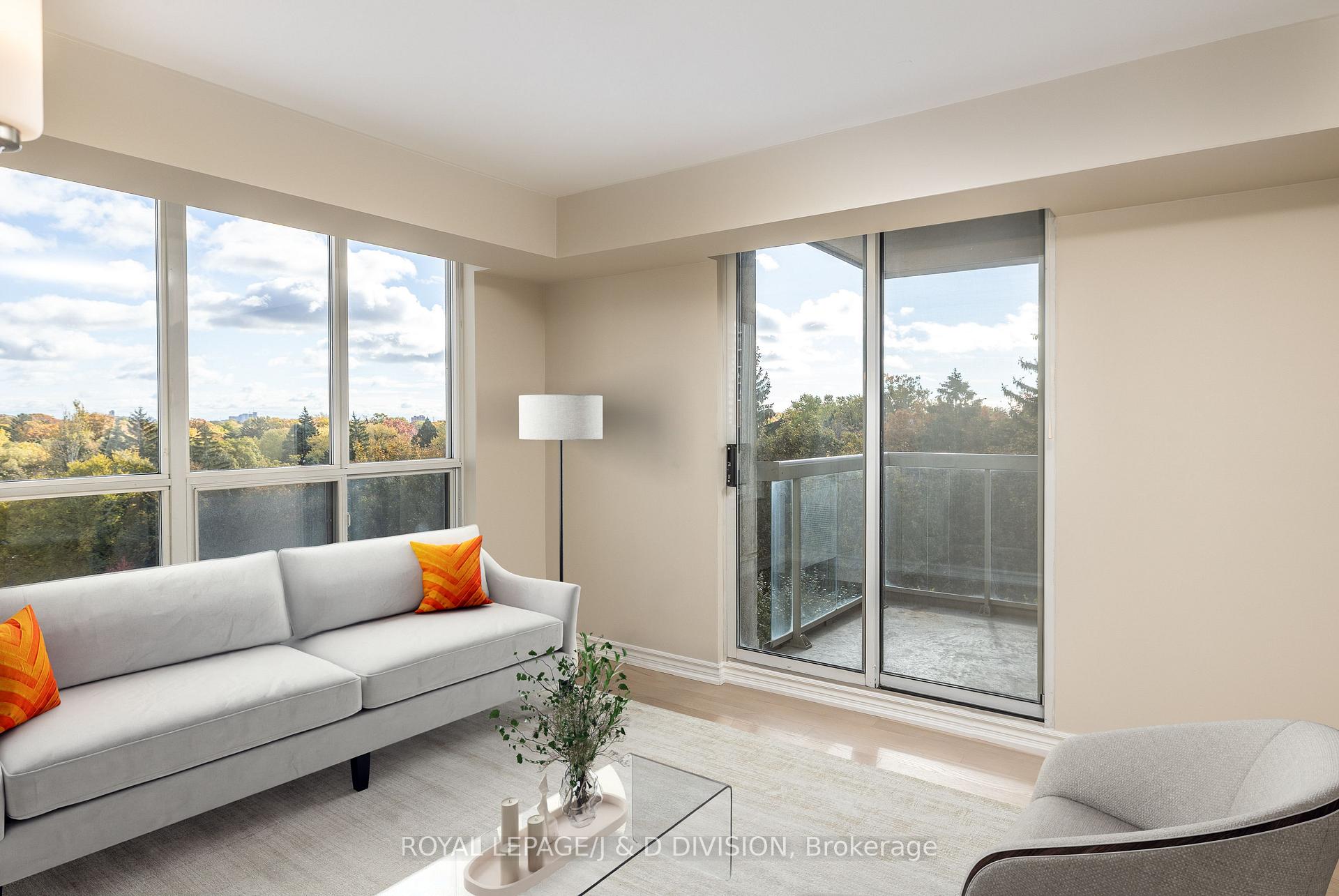 Photo 8 of Unit 805, 253 Merton Street, Toronto, Mount Pleasant West — HOMEH