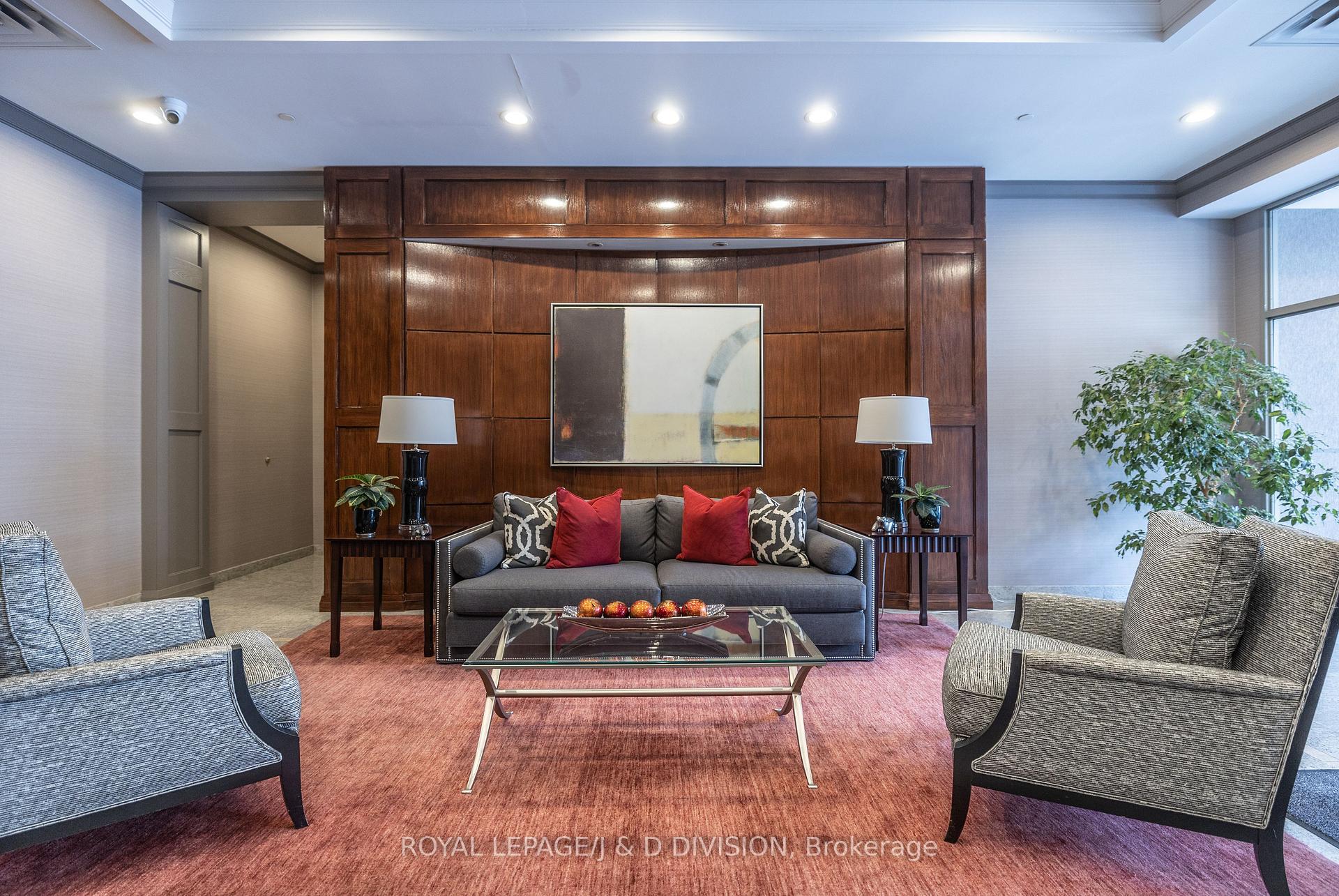 Photo 16 of Unit 805, 253 Merton Street, Toronto, Mount Pleasant West — HOMEH