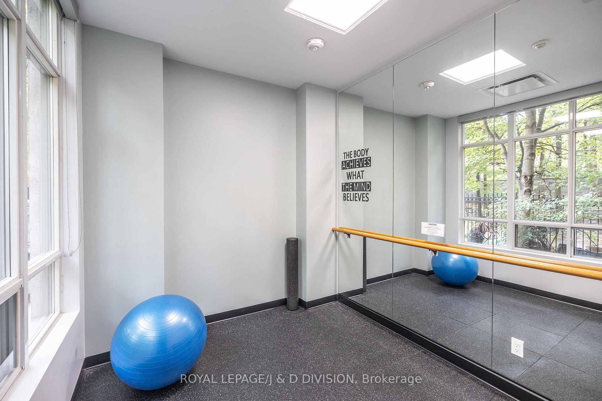 Photo 18 of Unit 805, 253 Merton Street, Toronto, Mount Pleasant West — HOMEH