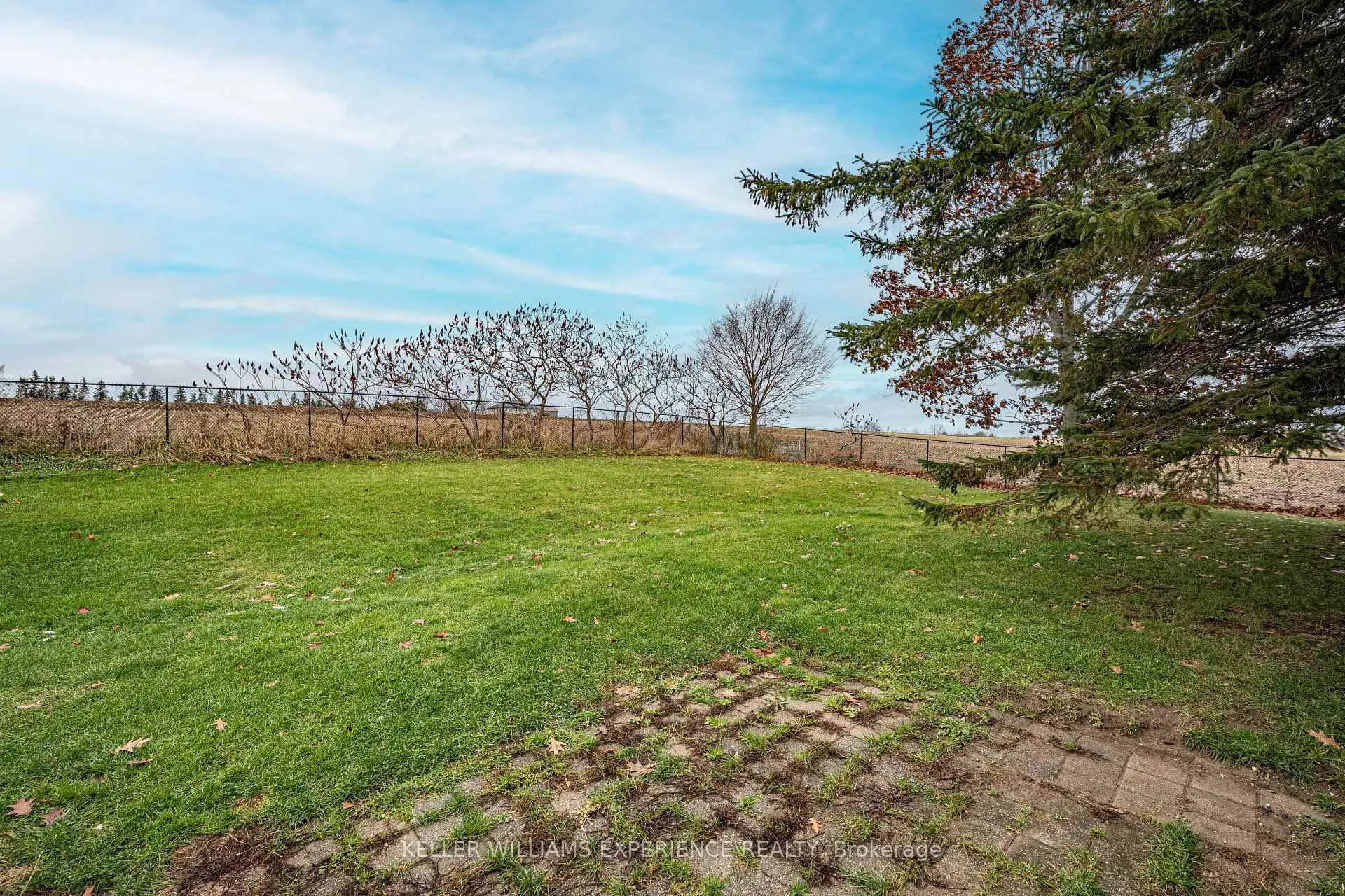 Photo 33 of 2717 3/4 Sunnidale Side Road, Clearview, Rural Clearview — HOMEH