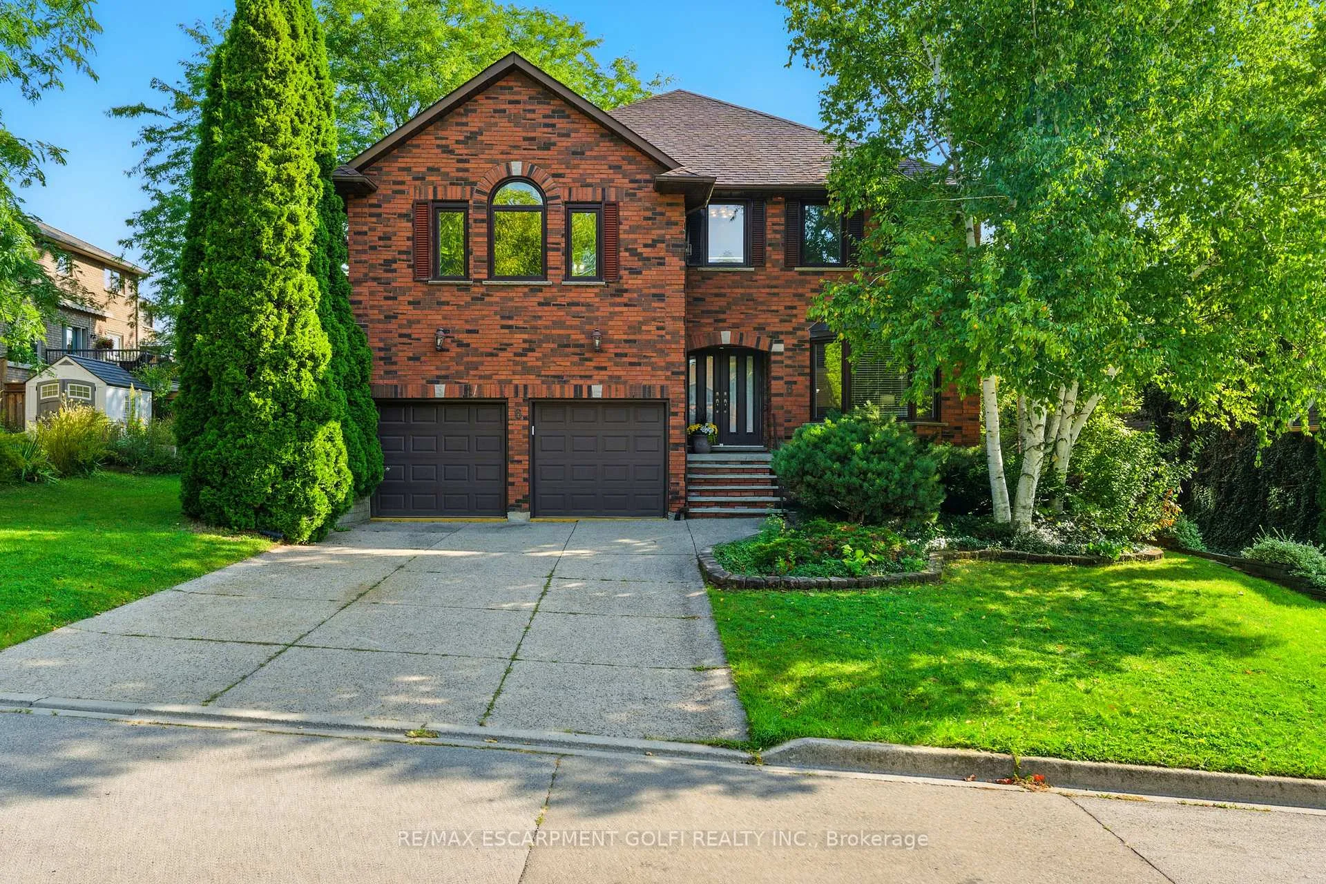 Photo 1 of 6 Renata Court, Hamilton, Cootes Paradise — HOMEH