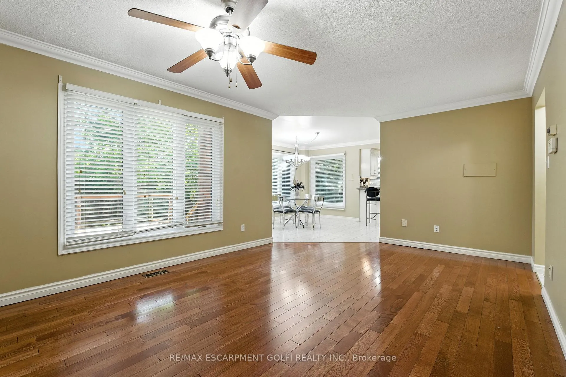 Photo 23 of 6 Renata Court, Hamilton, Cootes Paradise — HOMEH
