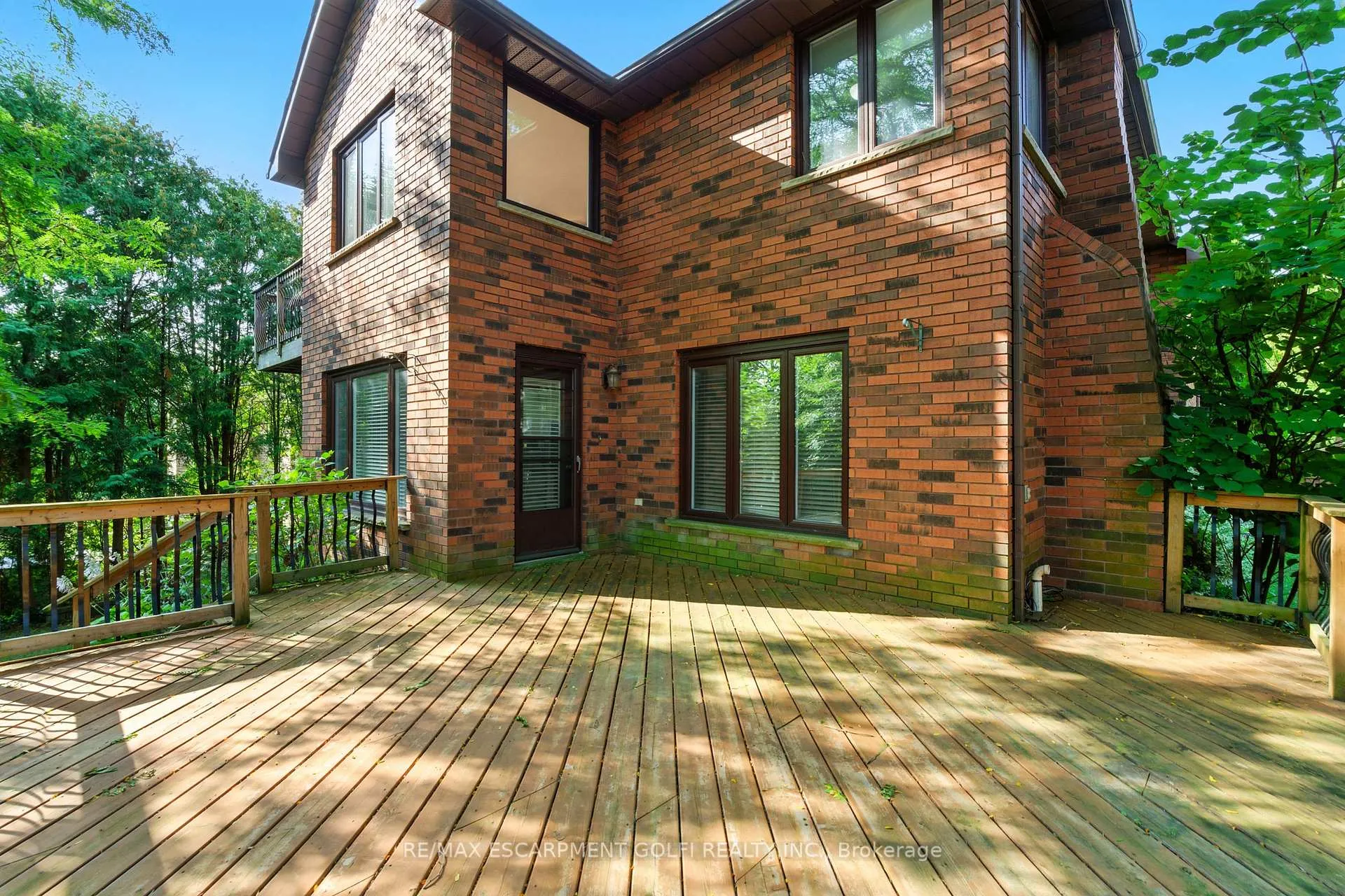Photo 43 of 6 Renata Court, Hamilton, Cootes Paradise — HOMEH