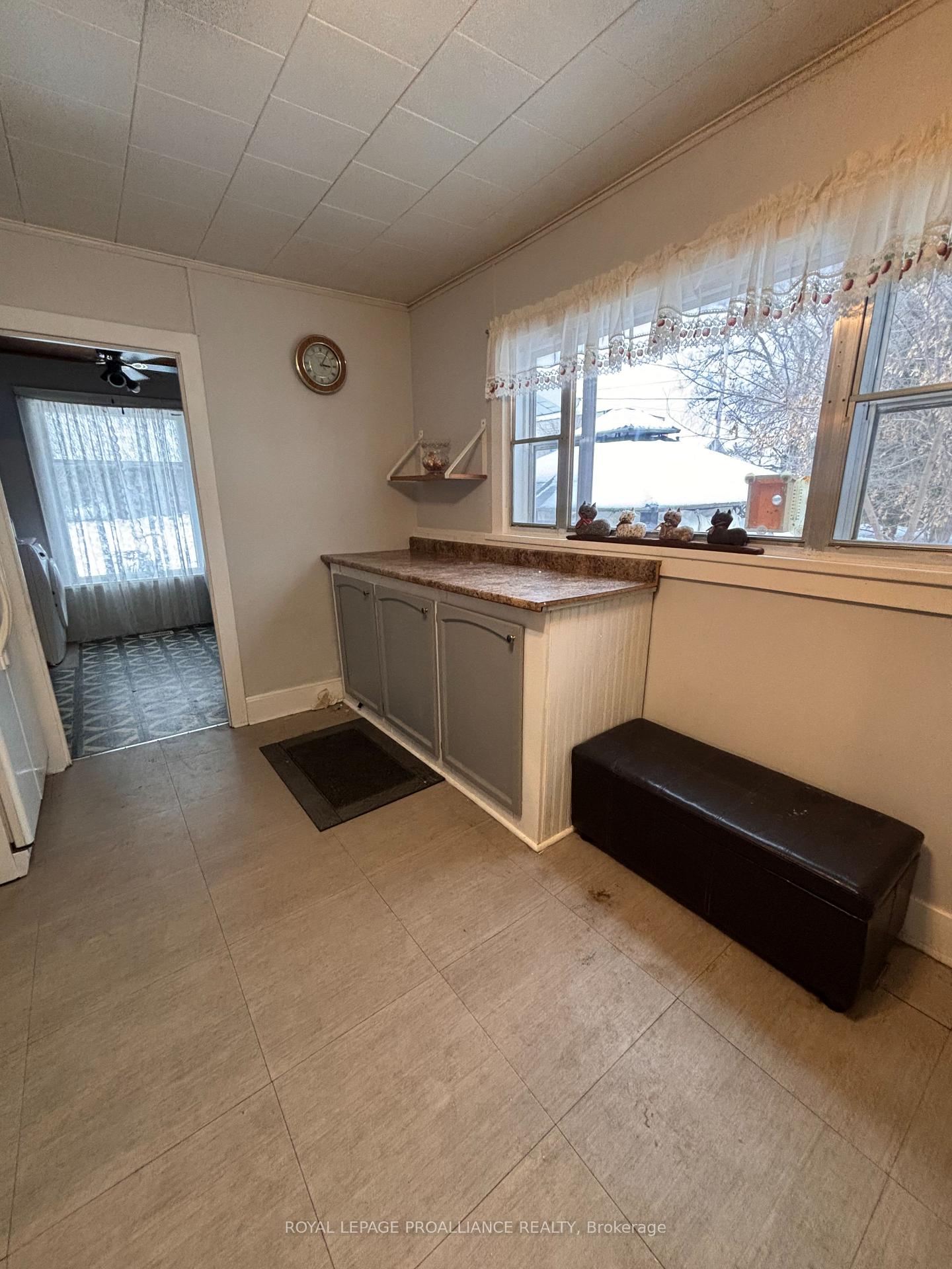 Photo 14 of 1022 Bridge Street, Frontenac, Frontenac Centre — HOMEH