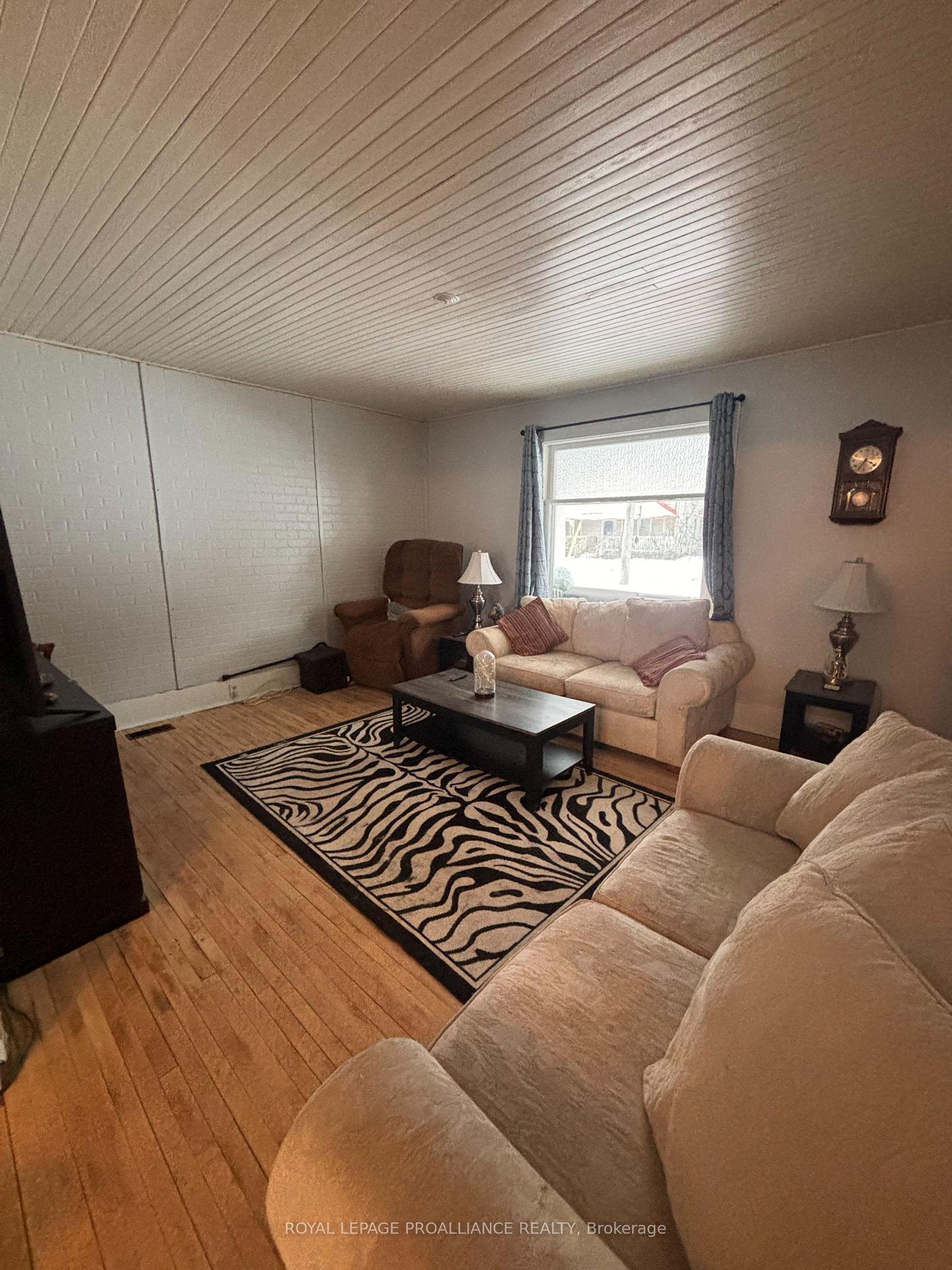 Photo 15 of 1022 Bridge Street, Frontenac, Frontenac Centre — HOMEH