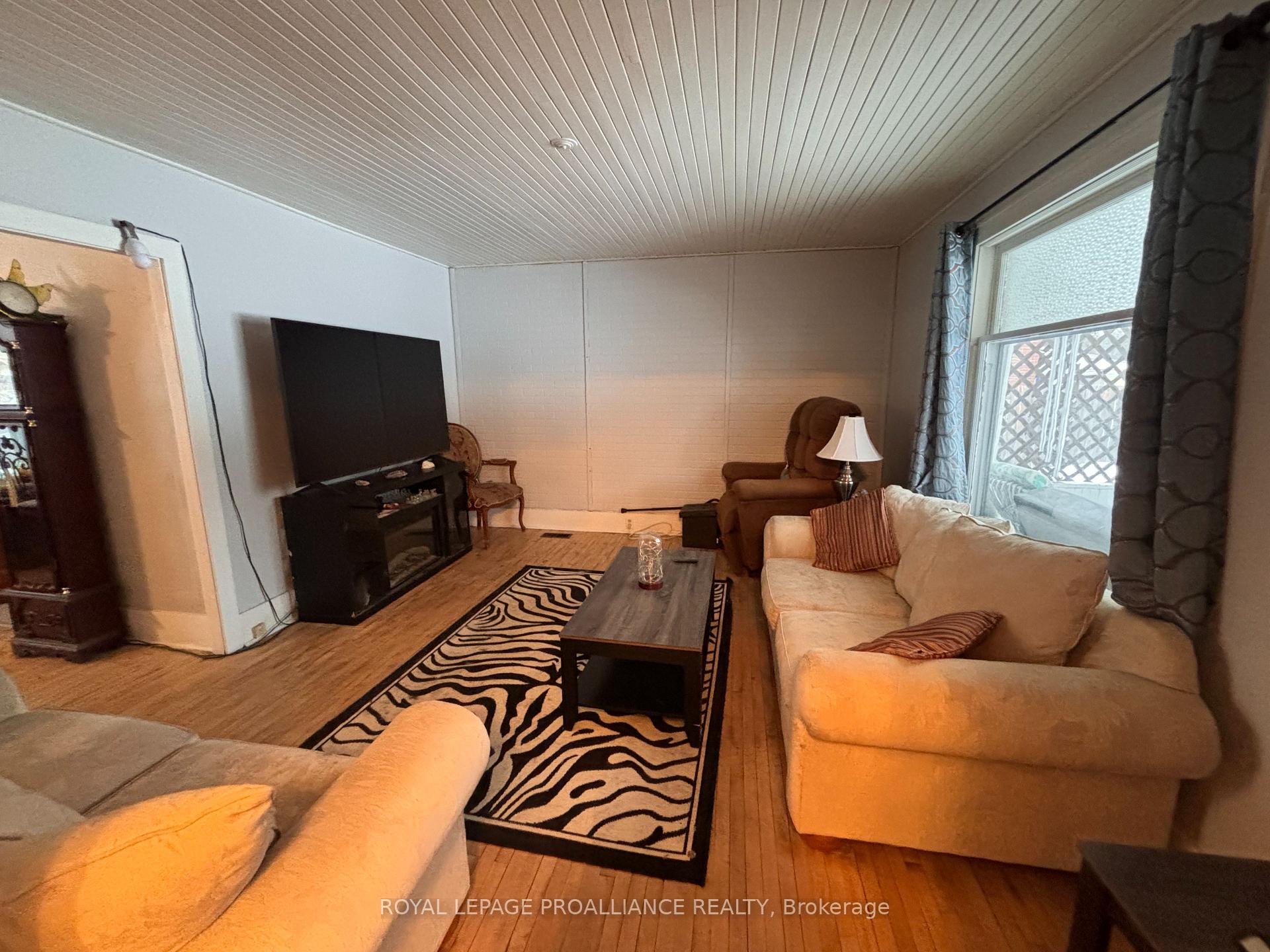 Photo 17 of 1022 Bridge Street, Frontenac, Frontenac Centre — HOMEH