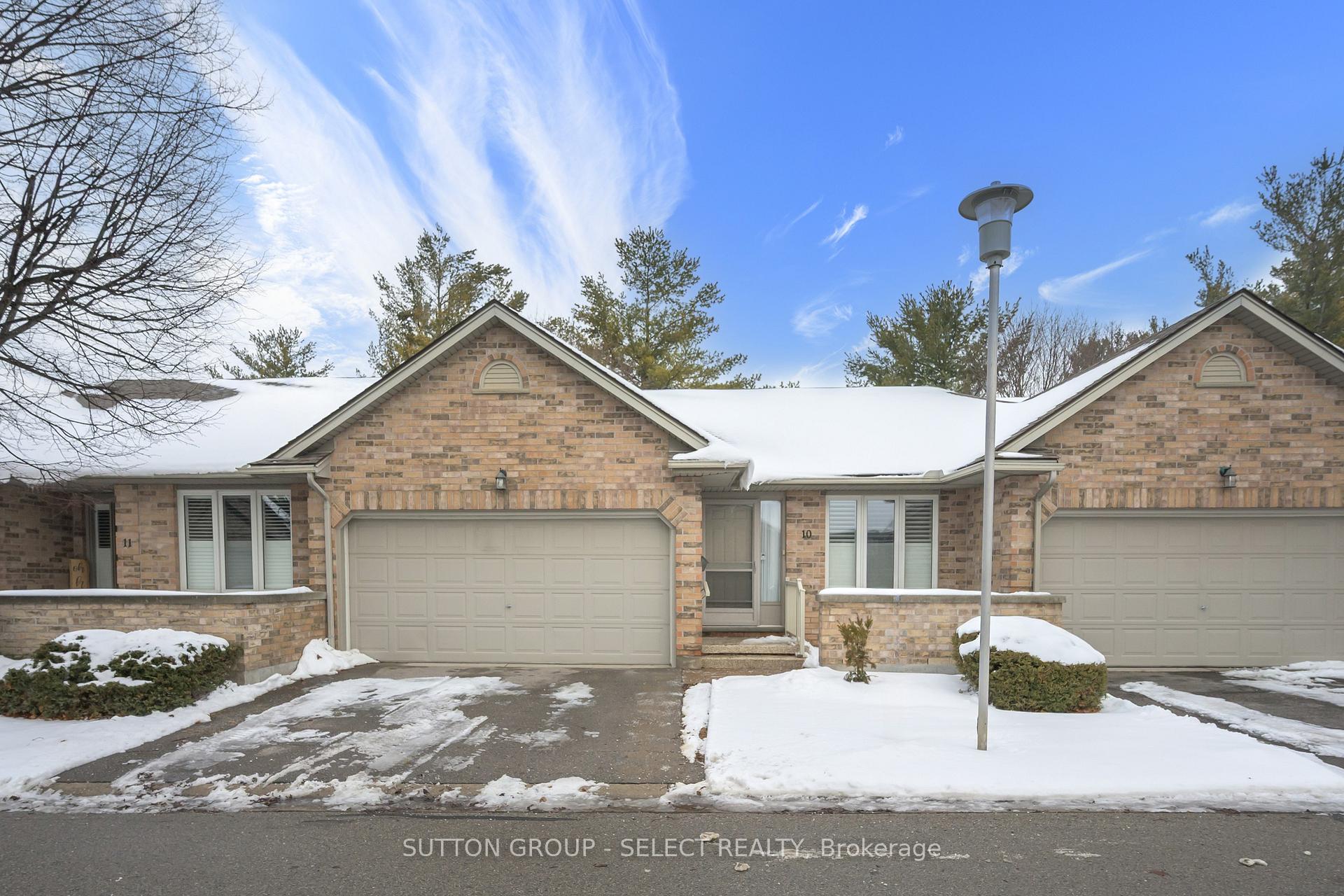 Front of Unit 10, 1241 Beaverbrook Avenue