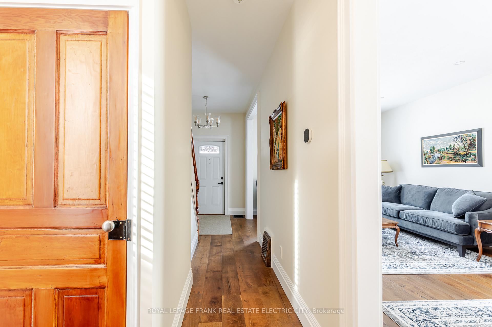 Photo 11 of 577 Walnut Street, Peterborough, Town Ward 3 — HOMEH