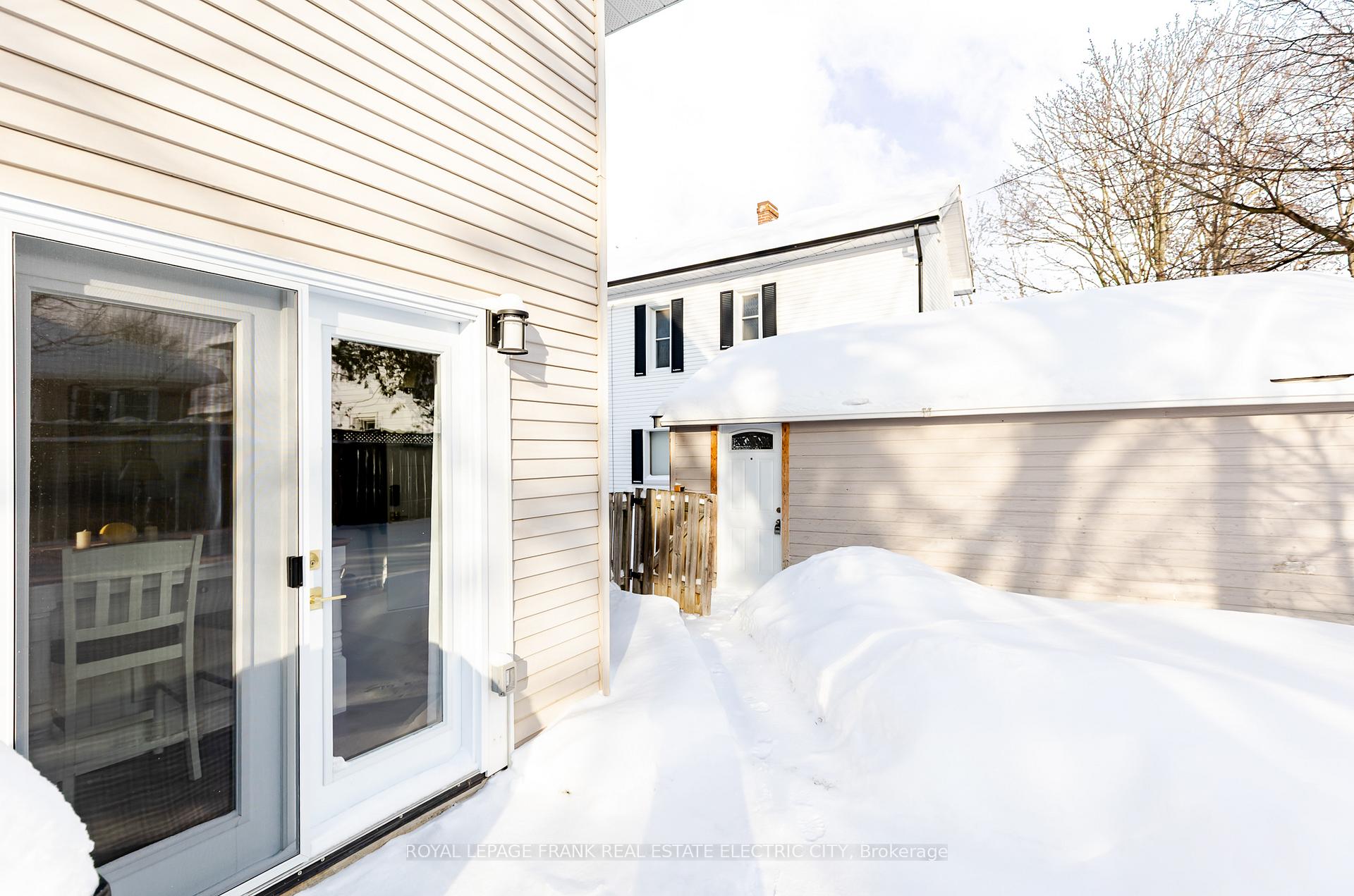 Photo 43 of 577 Walnut Street, Peterborough, Town Ward 3 — HOMEH