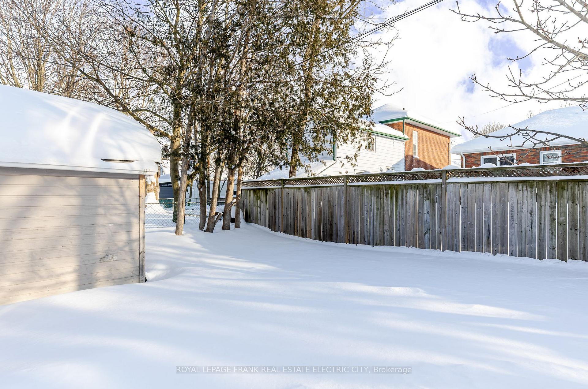 Photo 46 of 577 Walnut Street, Peterborough, Town Ward 3 — HOMEH