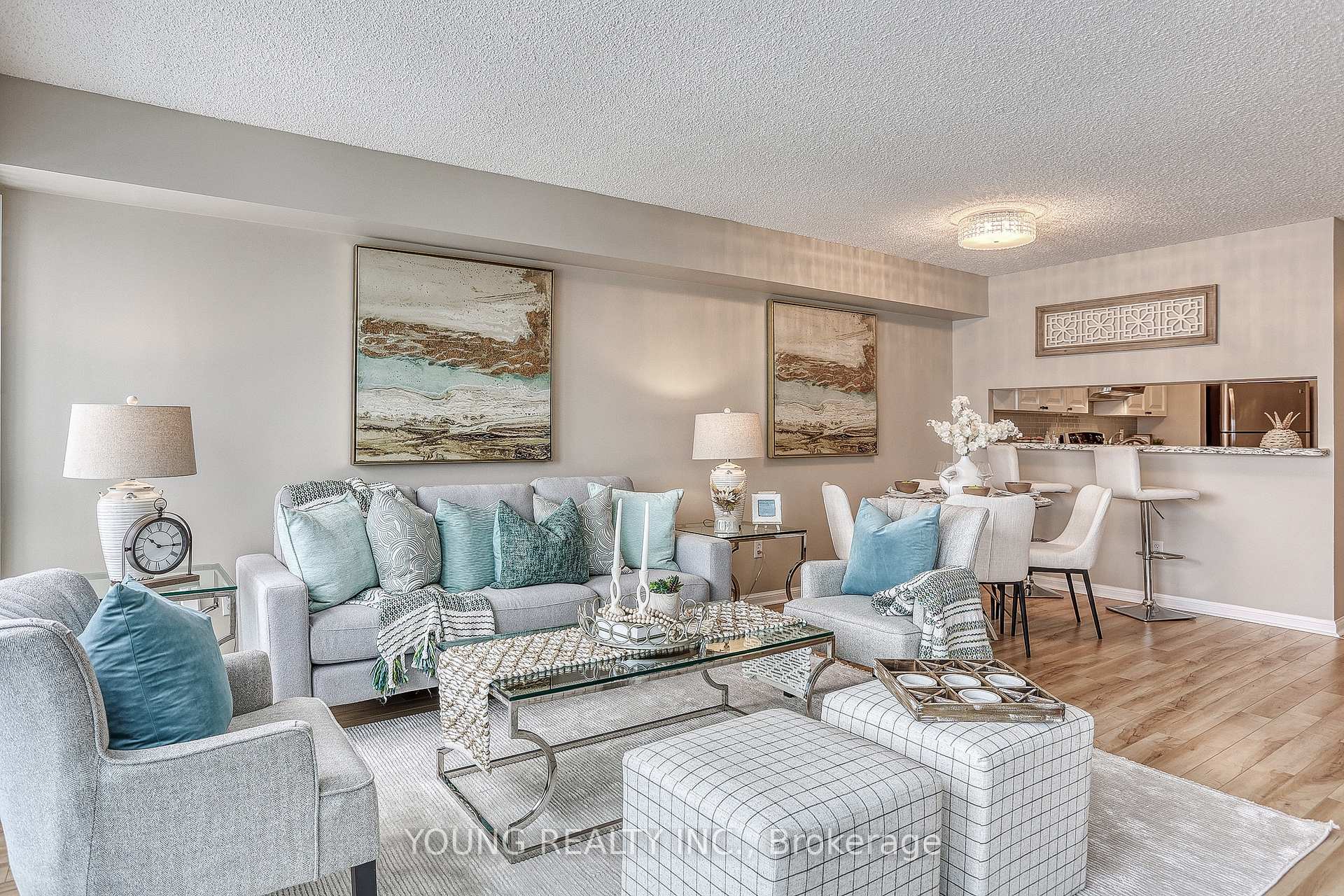 Photo 4 of Unit 305, 712 Rossland Rd E, Whitby, Pringle Creek — HOMEH