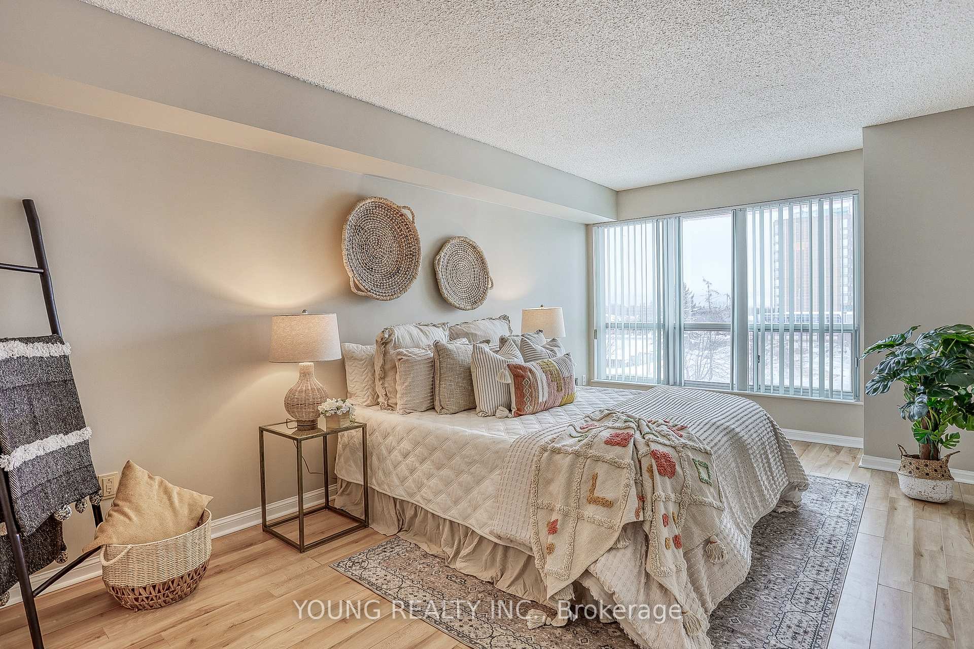 Photo 17 of Unit 305, 712 Rossland Rd E, Whitby, Pringle Creek — HOMEH