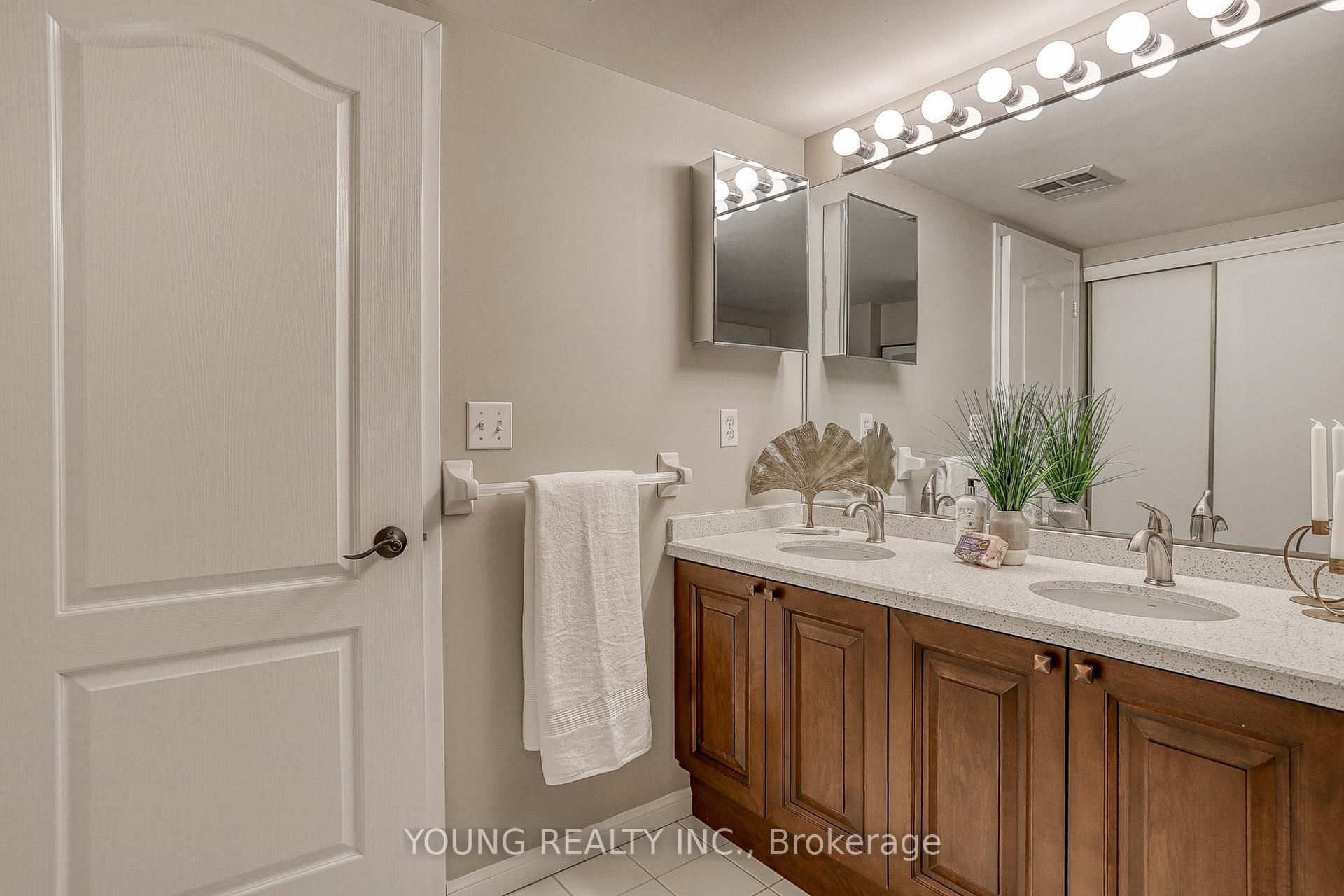 Photo 20 of Unit 305, 712 Rossland Rd E, Whitby, Pringle Creek — HOMEH