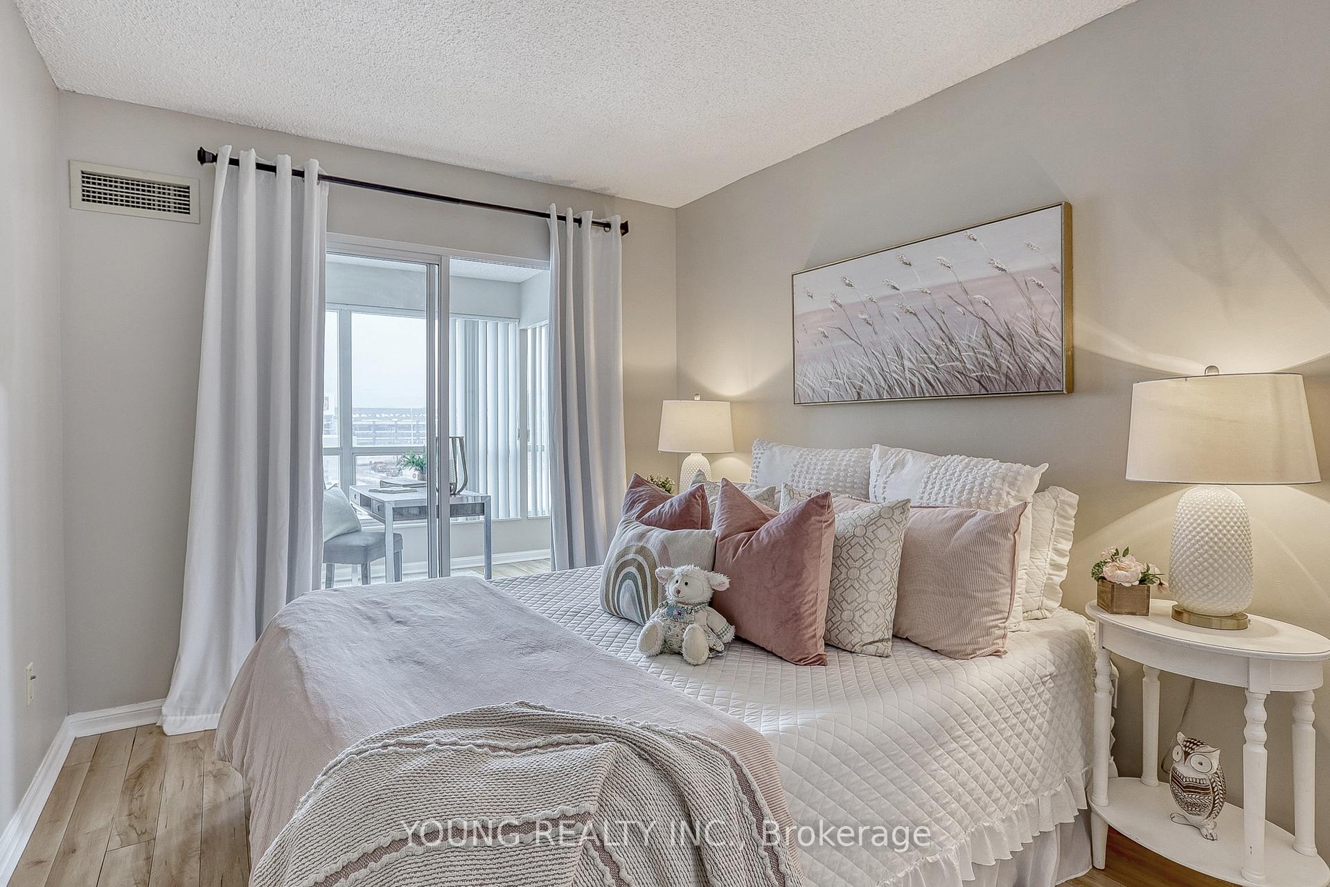 Photo 21 of Unit 305, 712 Rossland Rd E, Whitby, Pringle Creek — HOMEH