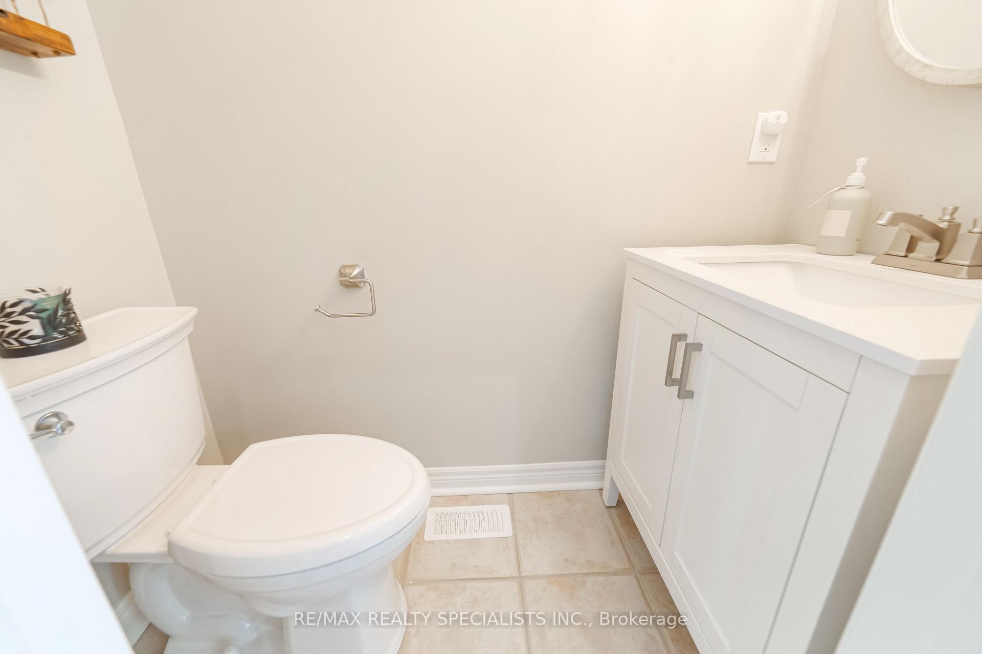 Photo 17 of 18 Pinebrook Circle, Caledon, Rural Caledon — HOMEH