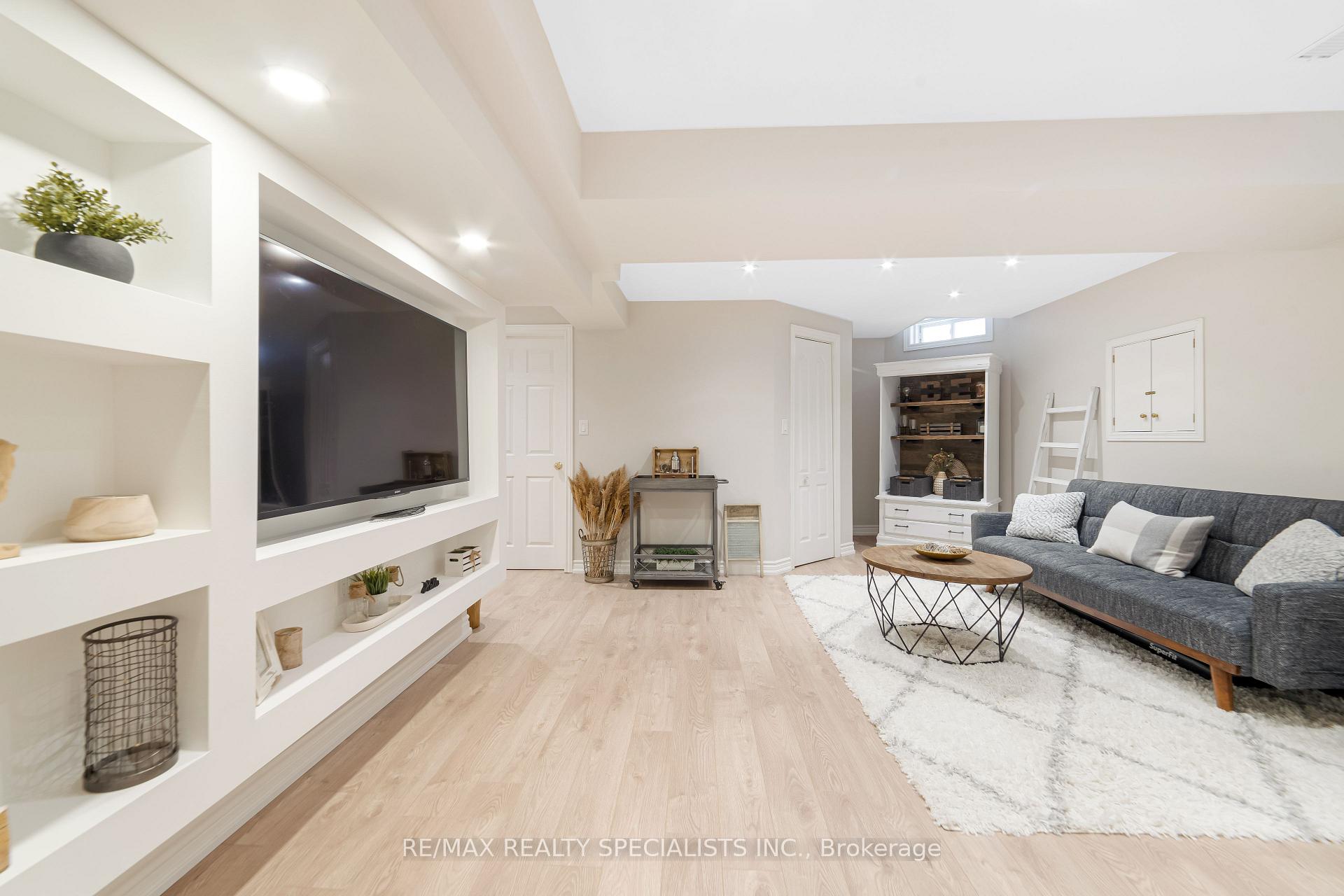Photo 36 of 18 Pinebrook Circle, Caledon, Rural Caledon — HOMEH