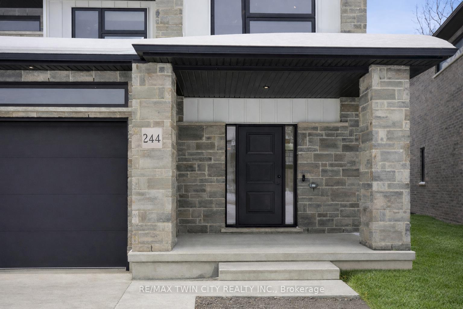 Photo 4 of 244 Otterbein Road, Kitchener — HOMEH
